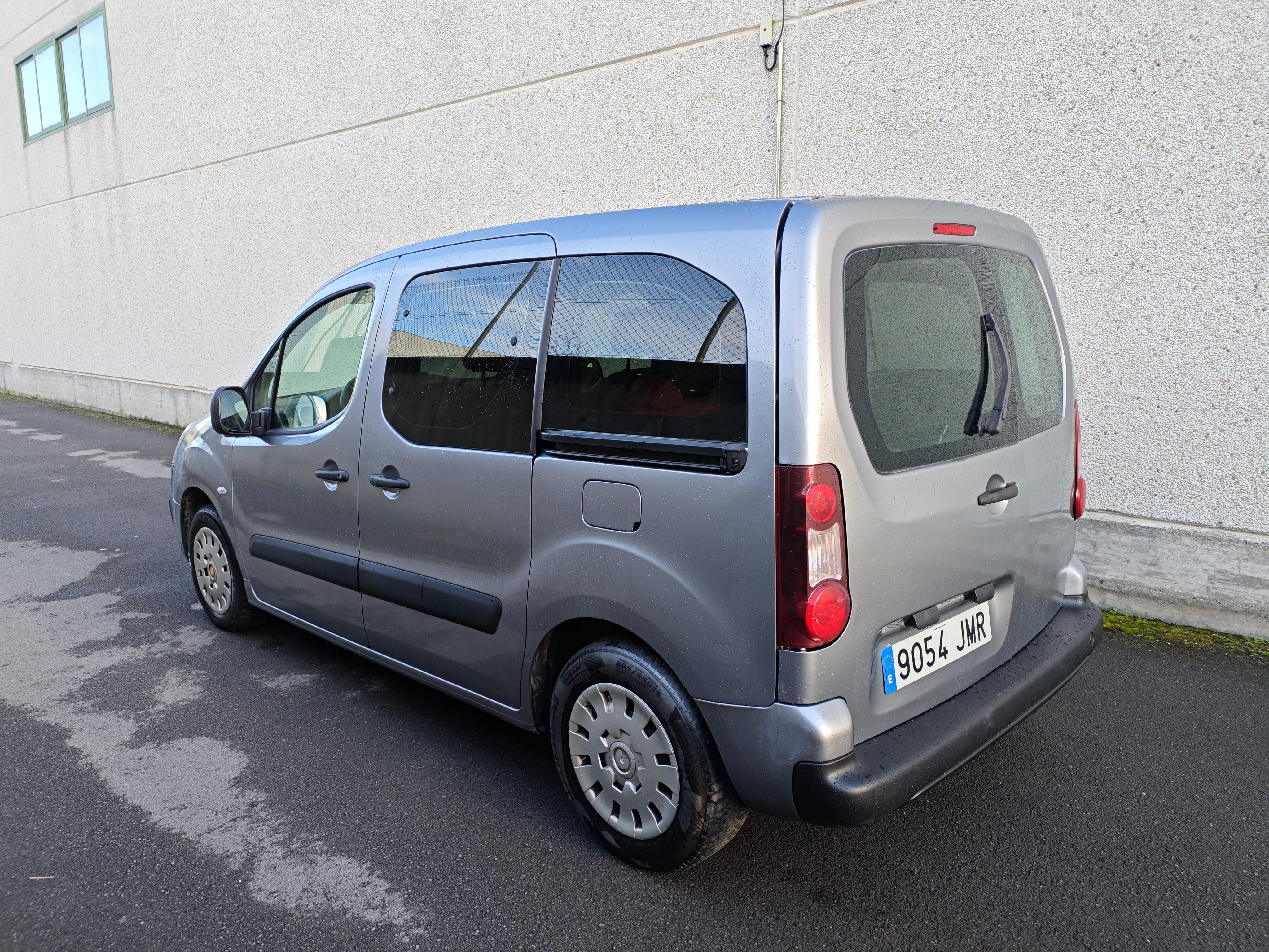 Citroen Berlingo con Aire acondicionado