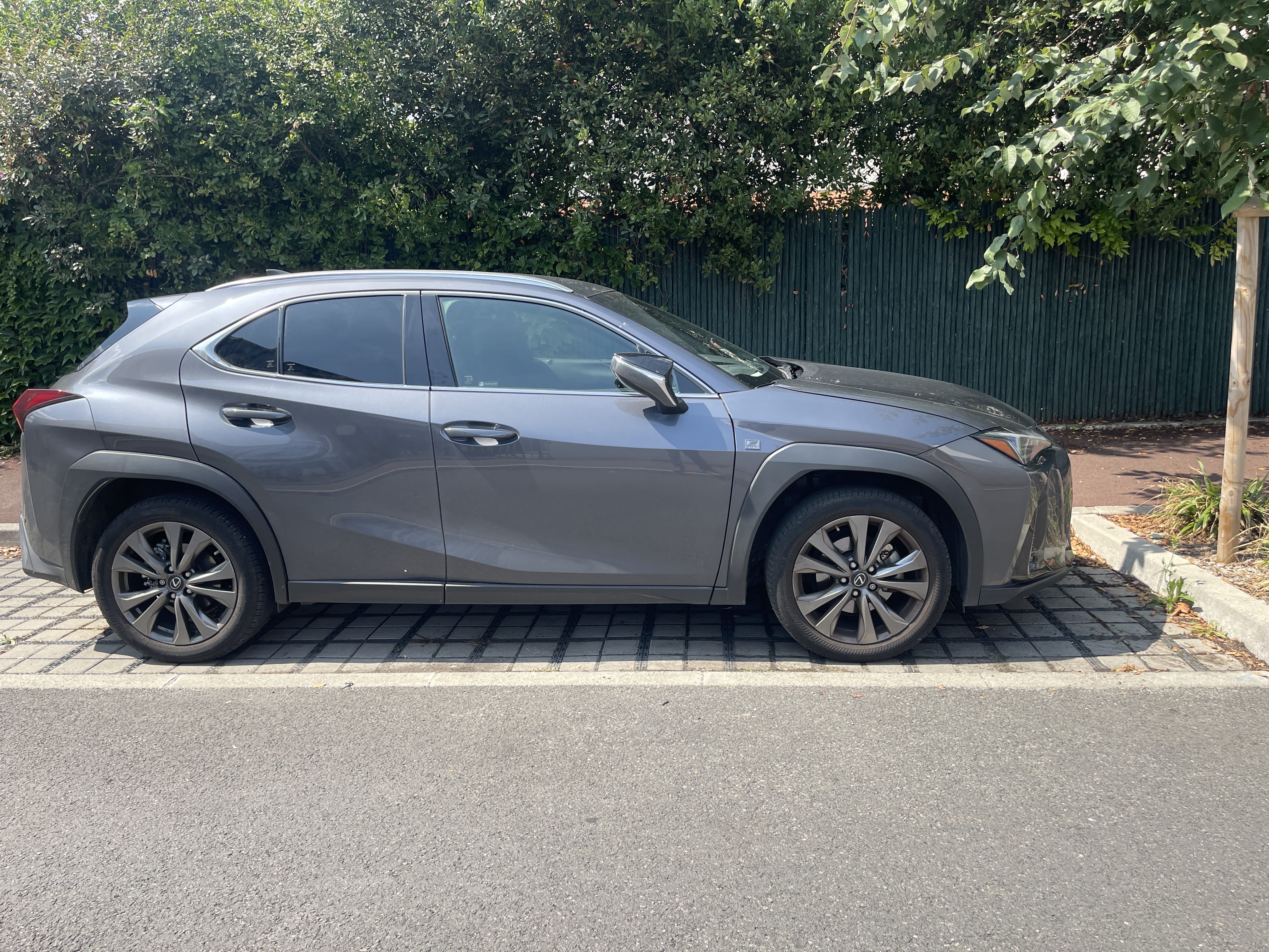 Lexus UX Hybride avec Climatisation