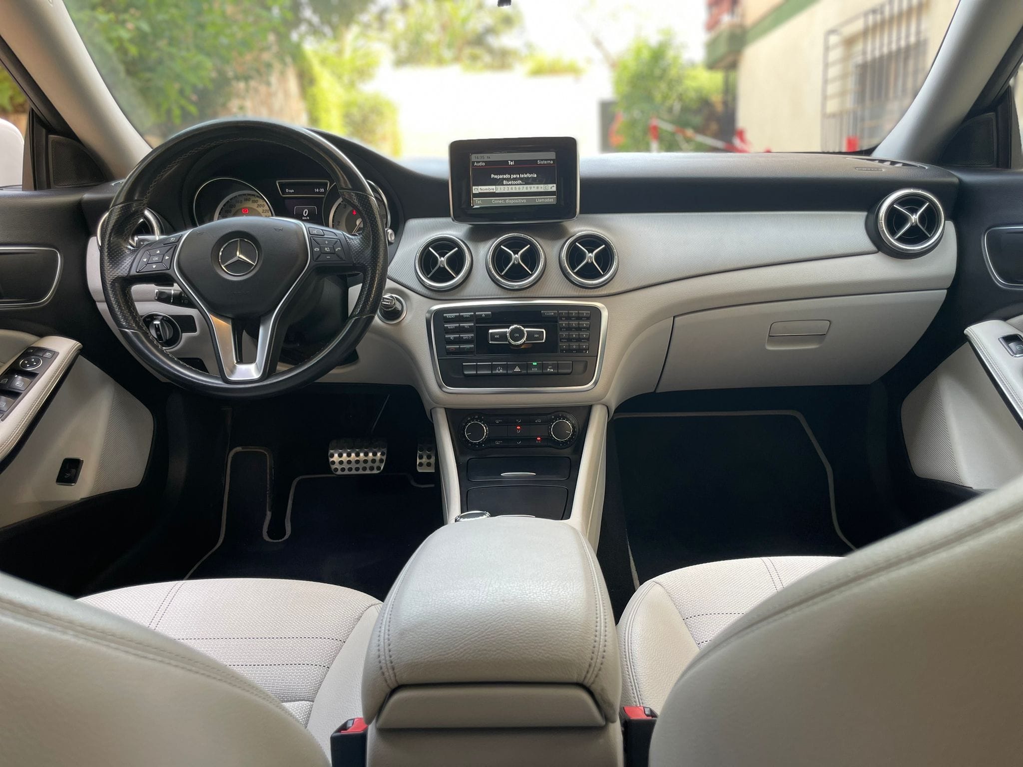 Mercedes-Benz Clase E E 220 CDI con Control de velocidad