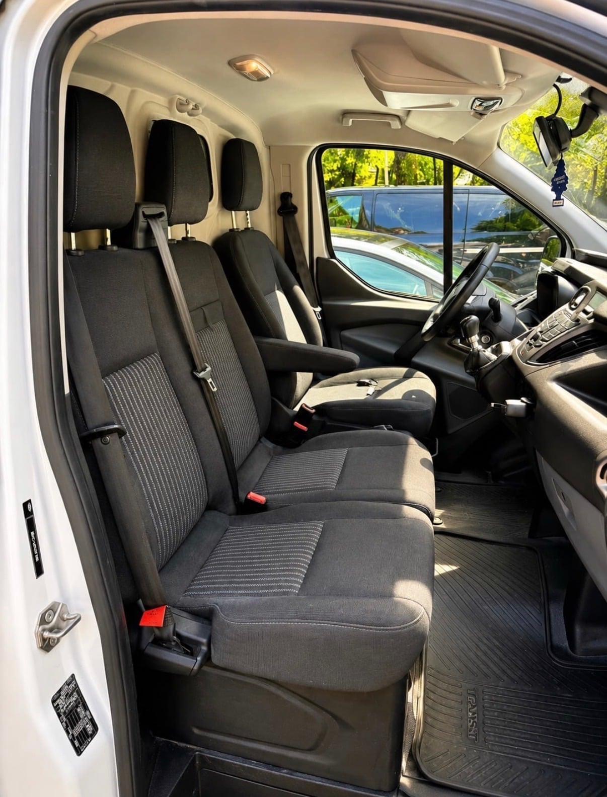 Ford Transit Custom Varebil med Aircondition