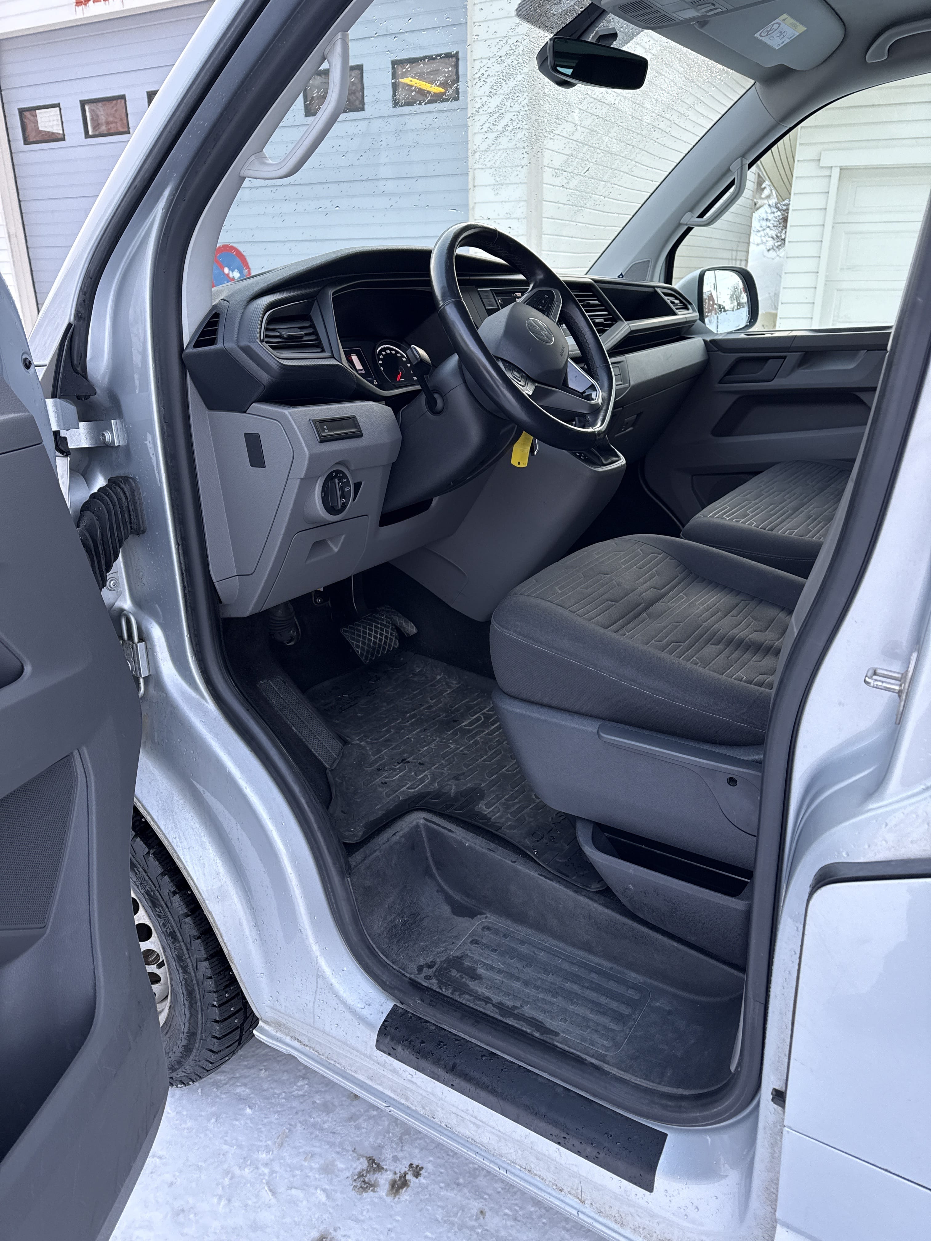 Volkswagen Caravelle 4X4  extra Long 9 seats med Cruisekontroll