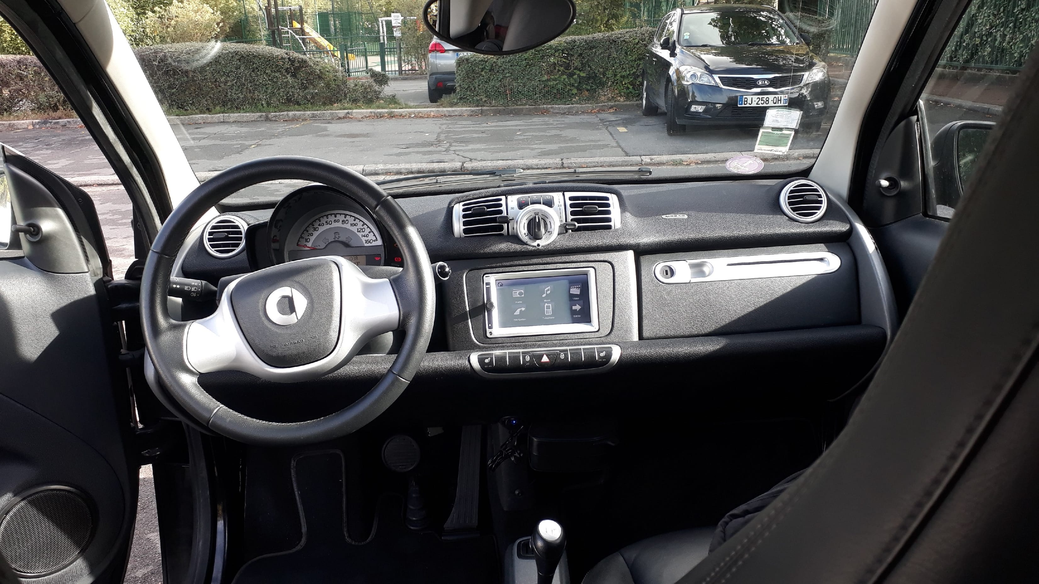 Smart Fortwo Coupé 84 ch Passion avec Entrée audio / iPod