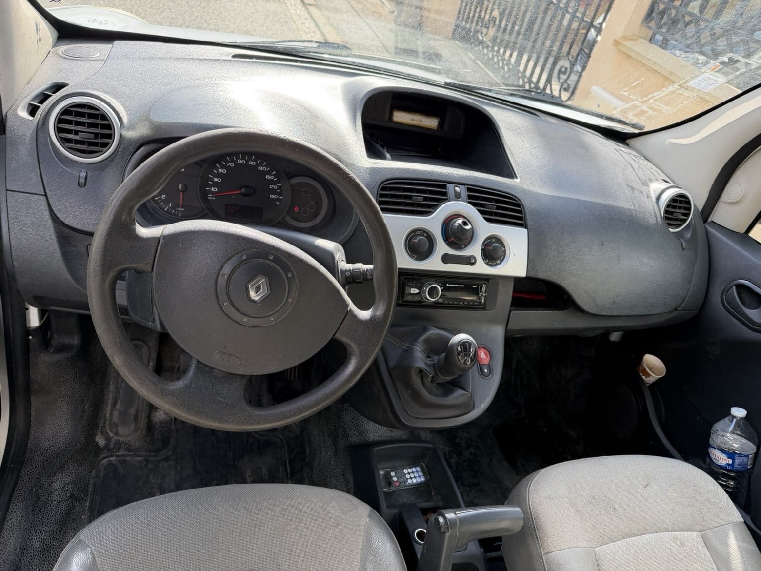 Renault Kangoo avec Autoradio
