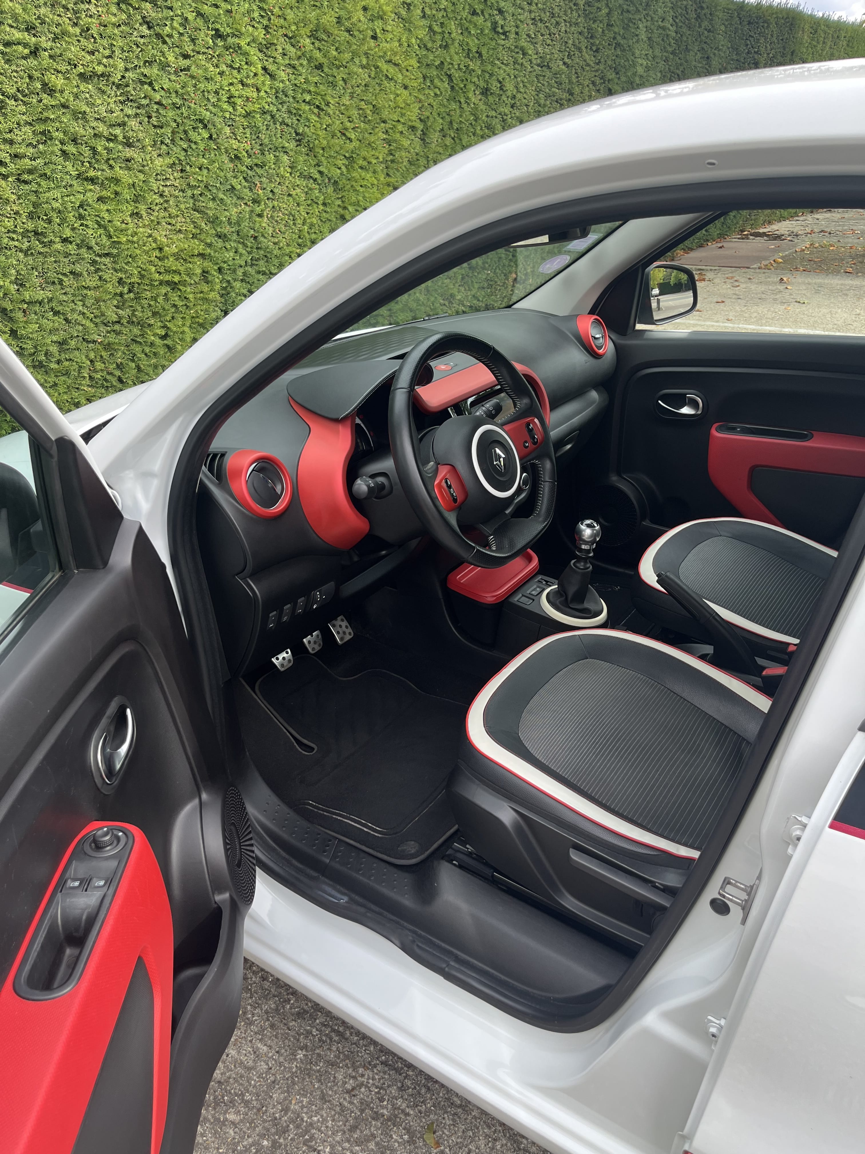 Renault Twingo III SL EDITION ONE 90Ch