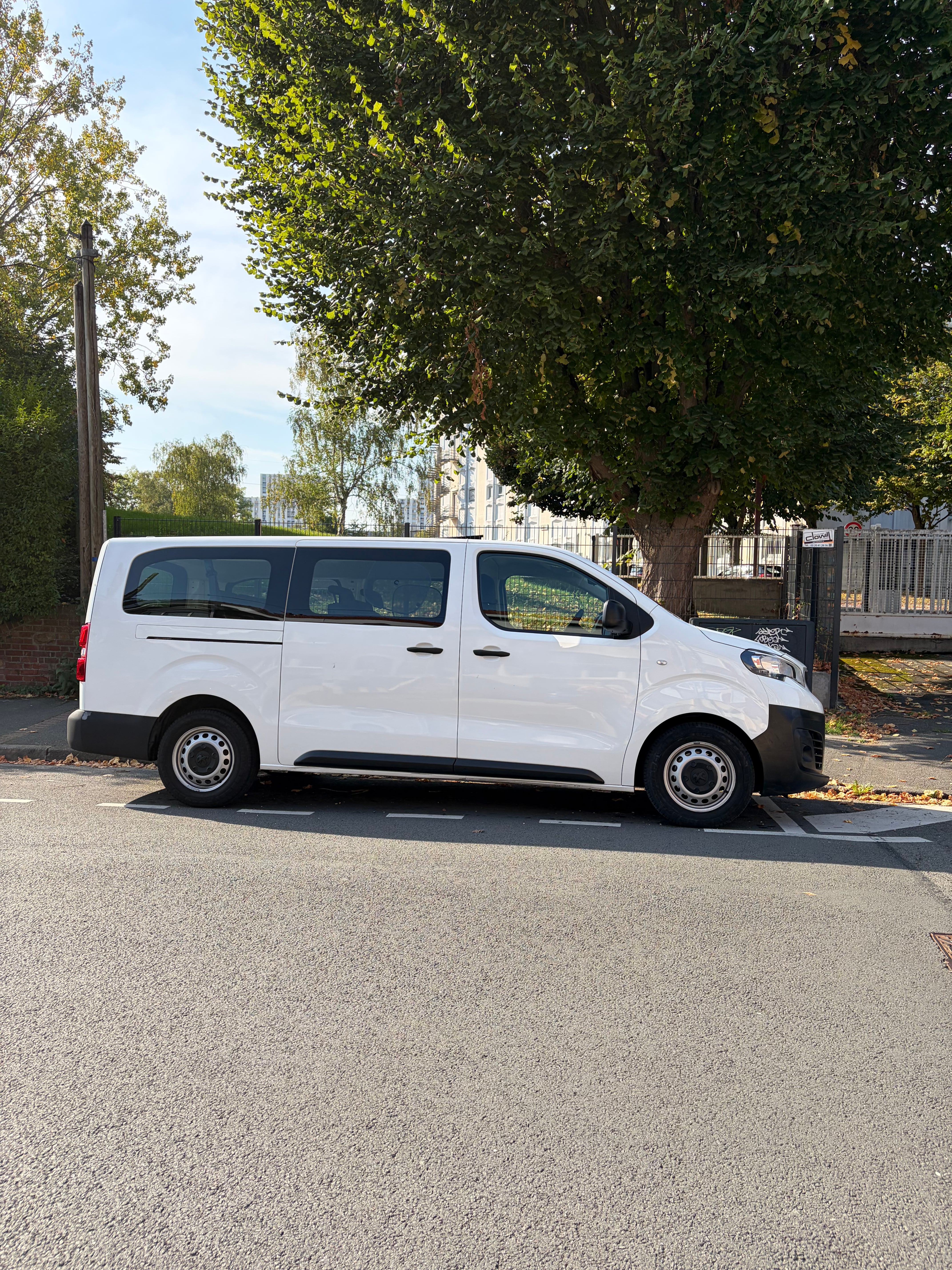 Peugeot Expert Combi avec Climatisation