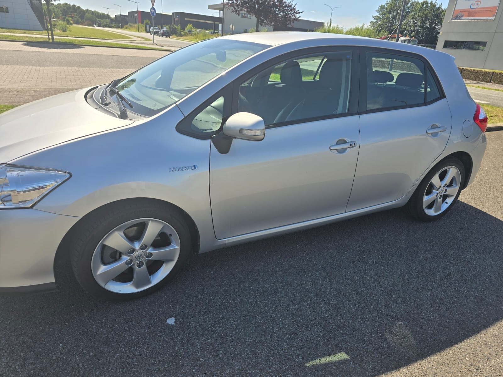 Toyota Auris Hybride avec Siège bébé