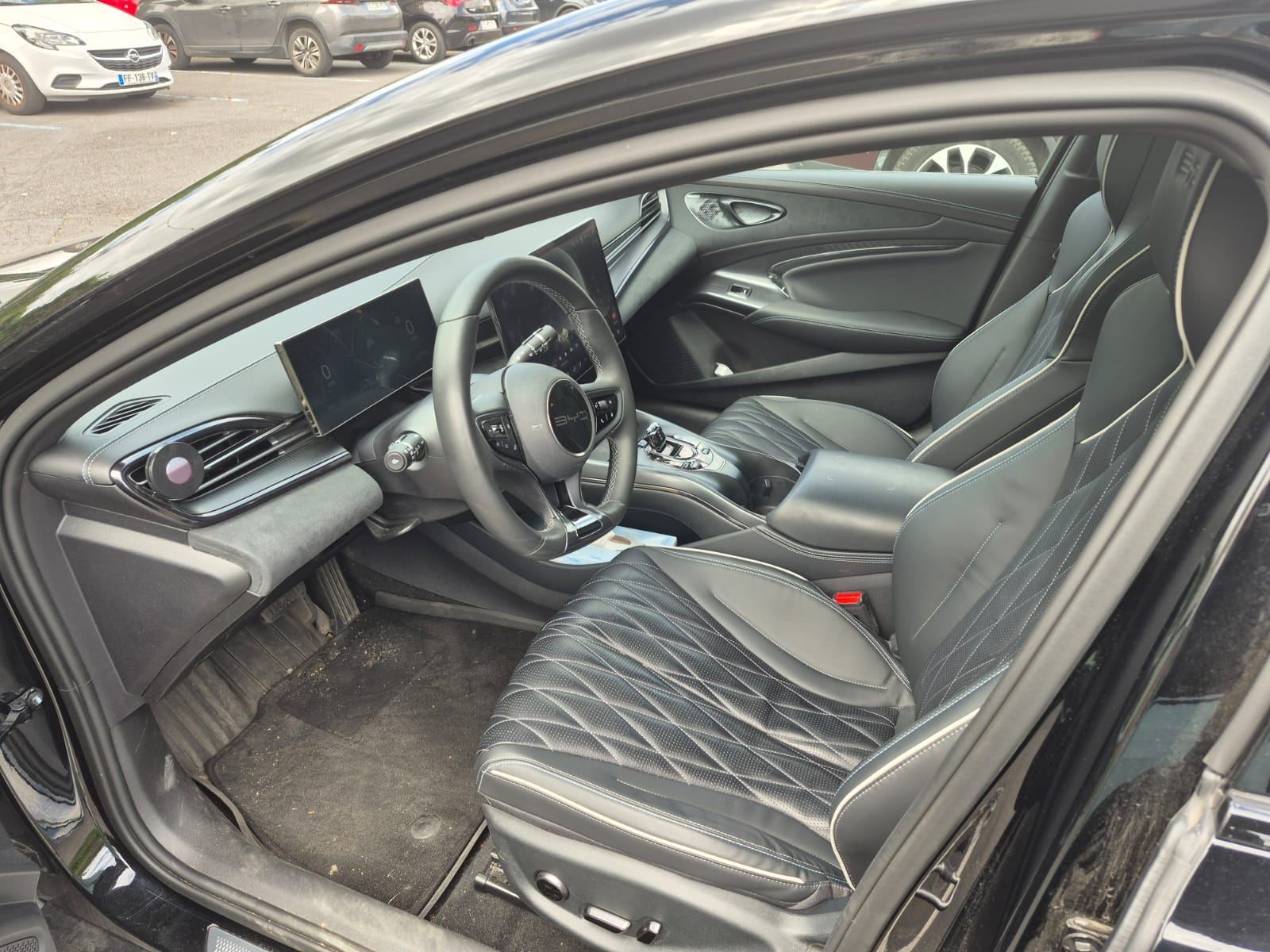 BYD SEAL U Design avec Audio Bluetooth