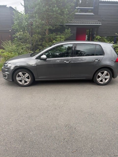 Volkswagen e-Golf -på Midtstuen/ Slemdal i Oslo med Aircondition