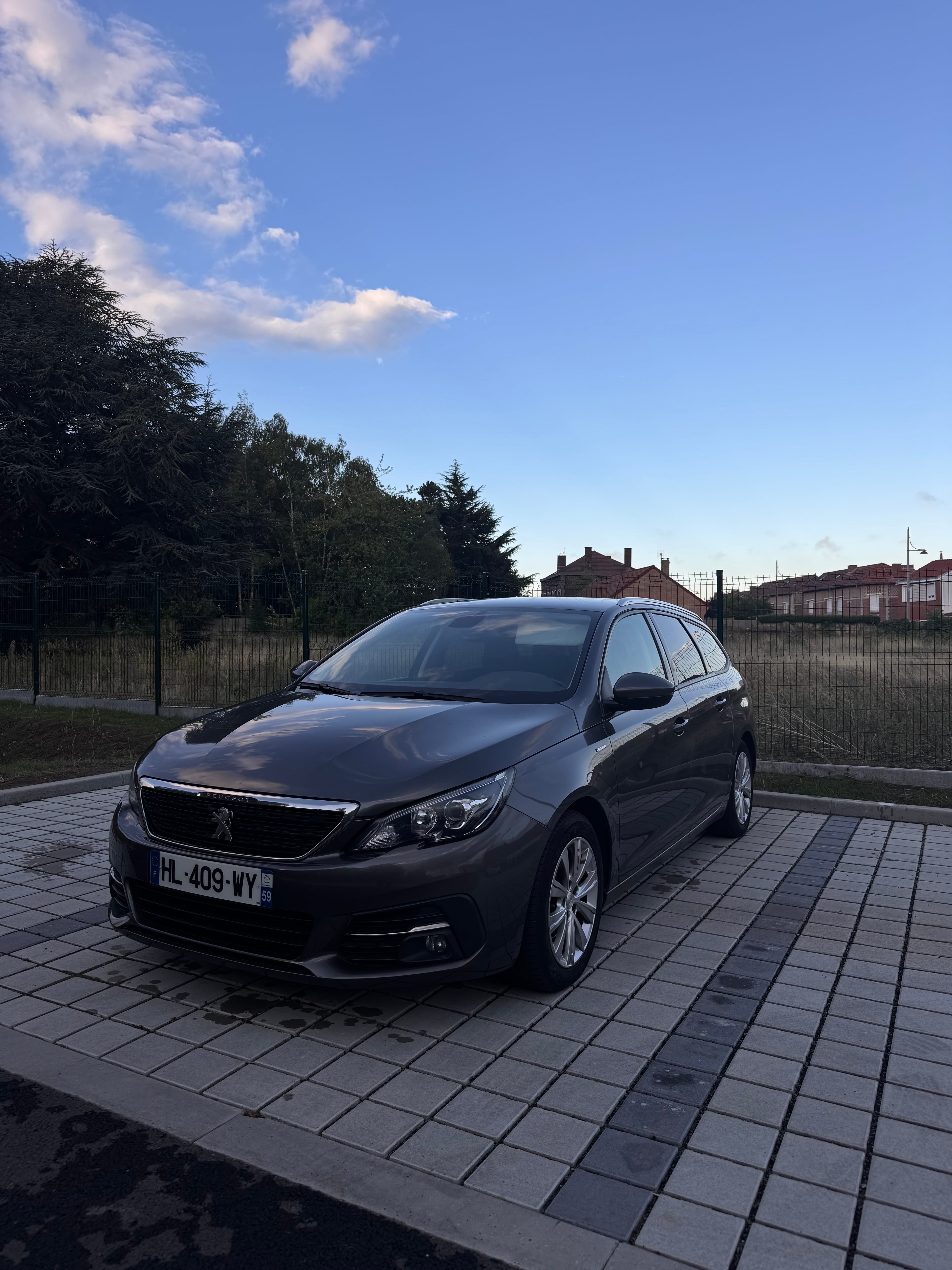 Peugeot 308 SW avec Caméra de recul