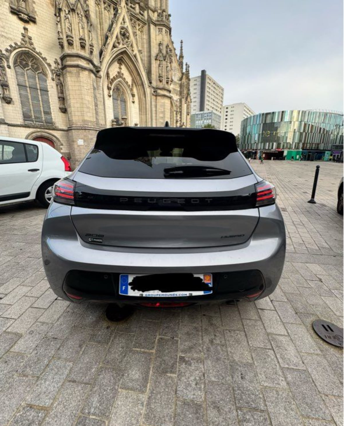 Peugeot 208 avec Caméra de recul