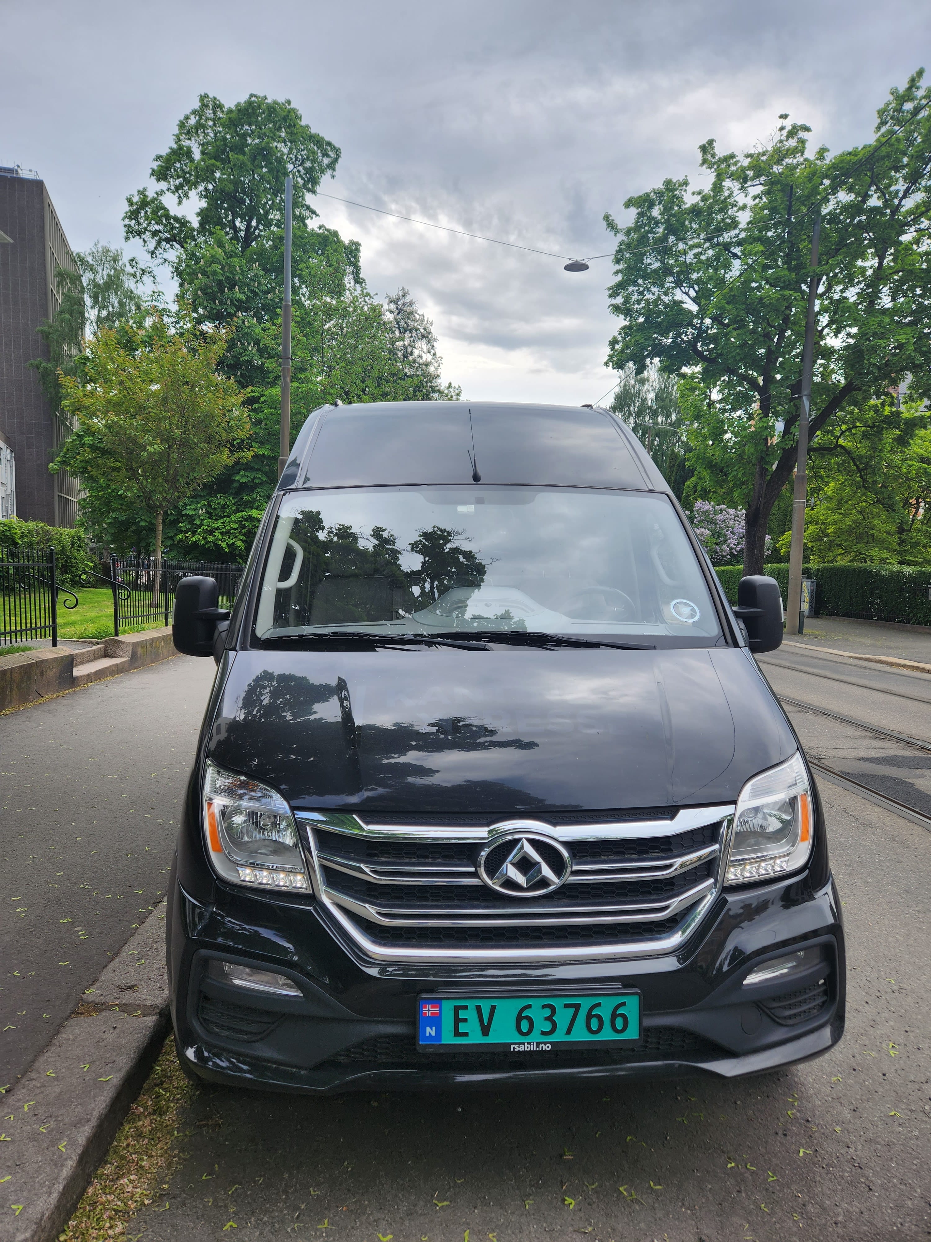 Maxus EV80 ELVAREBIL
