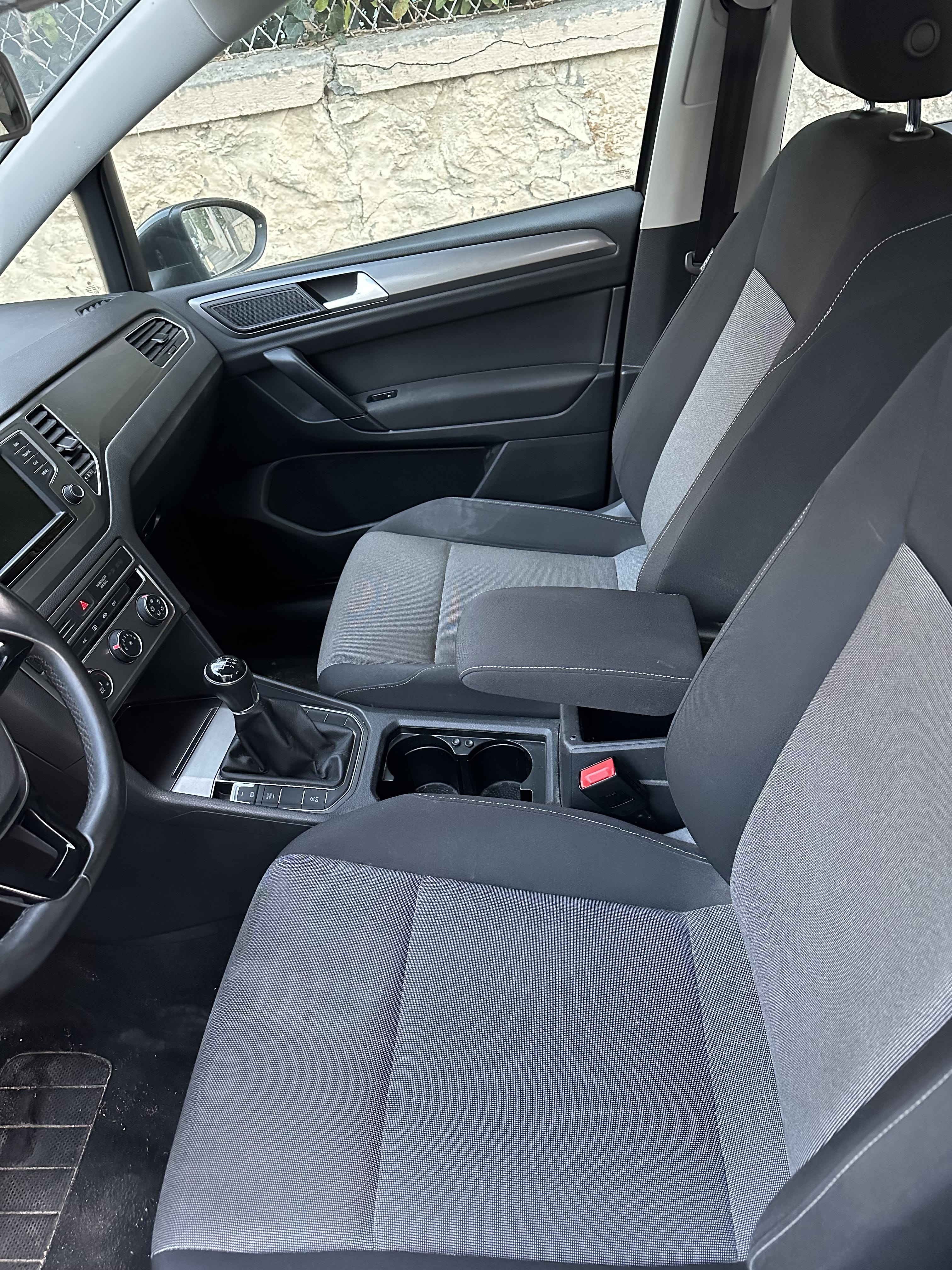 Volkswagen Golf Sportsvan avec Climatisation