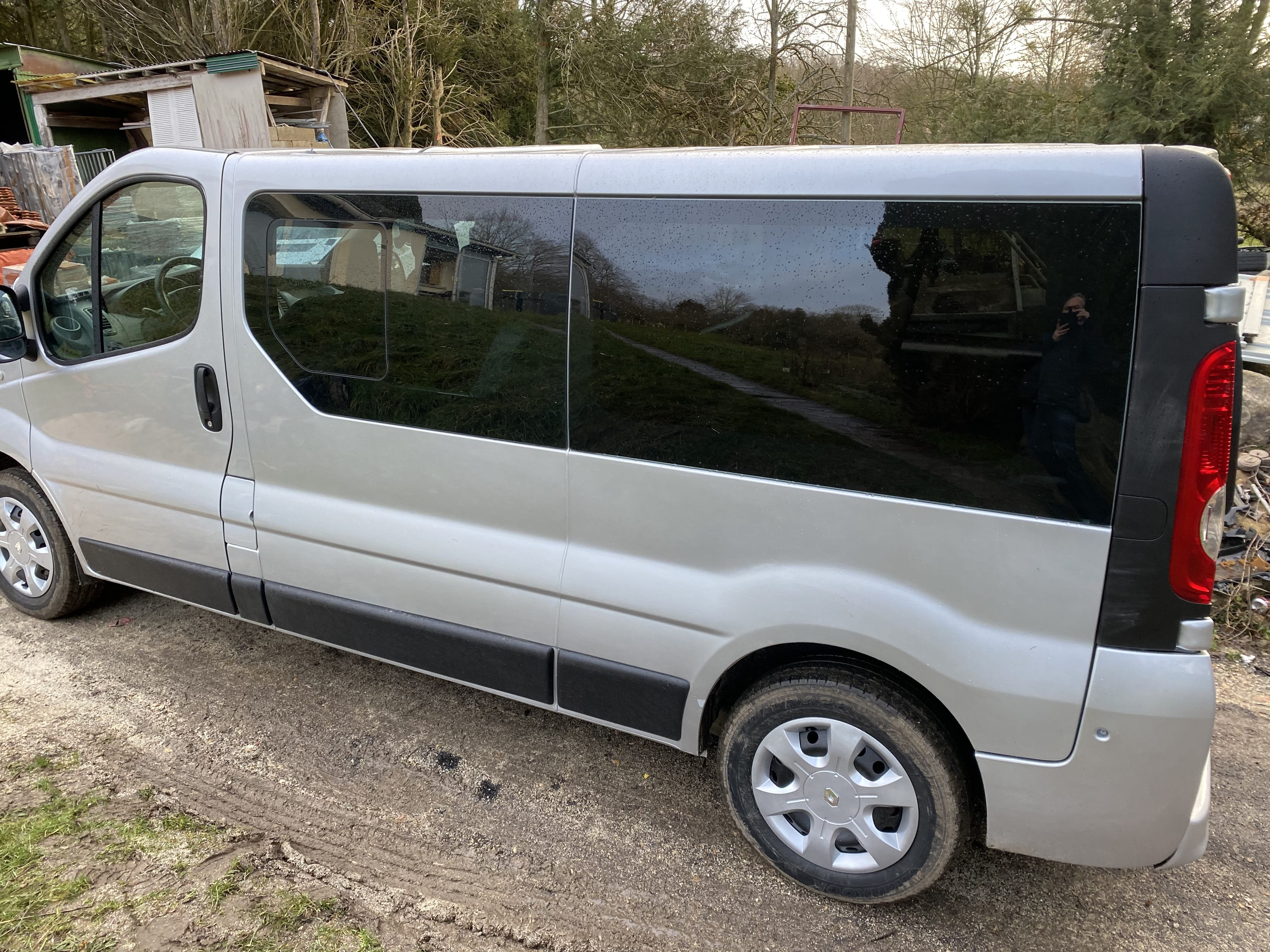 Nissan Primastar long 2.0 dci 115 avec Climatisation