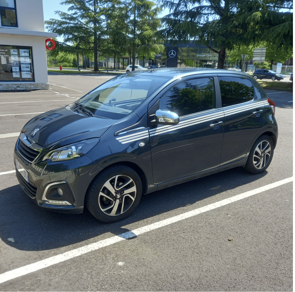 Peugeot 108 COLLECTION GRISE FONCEE, 2019, Essence 95