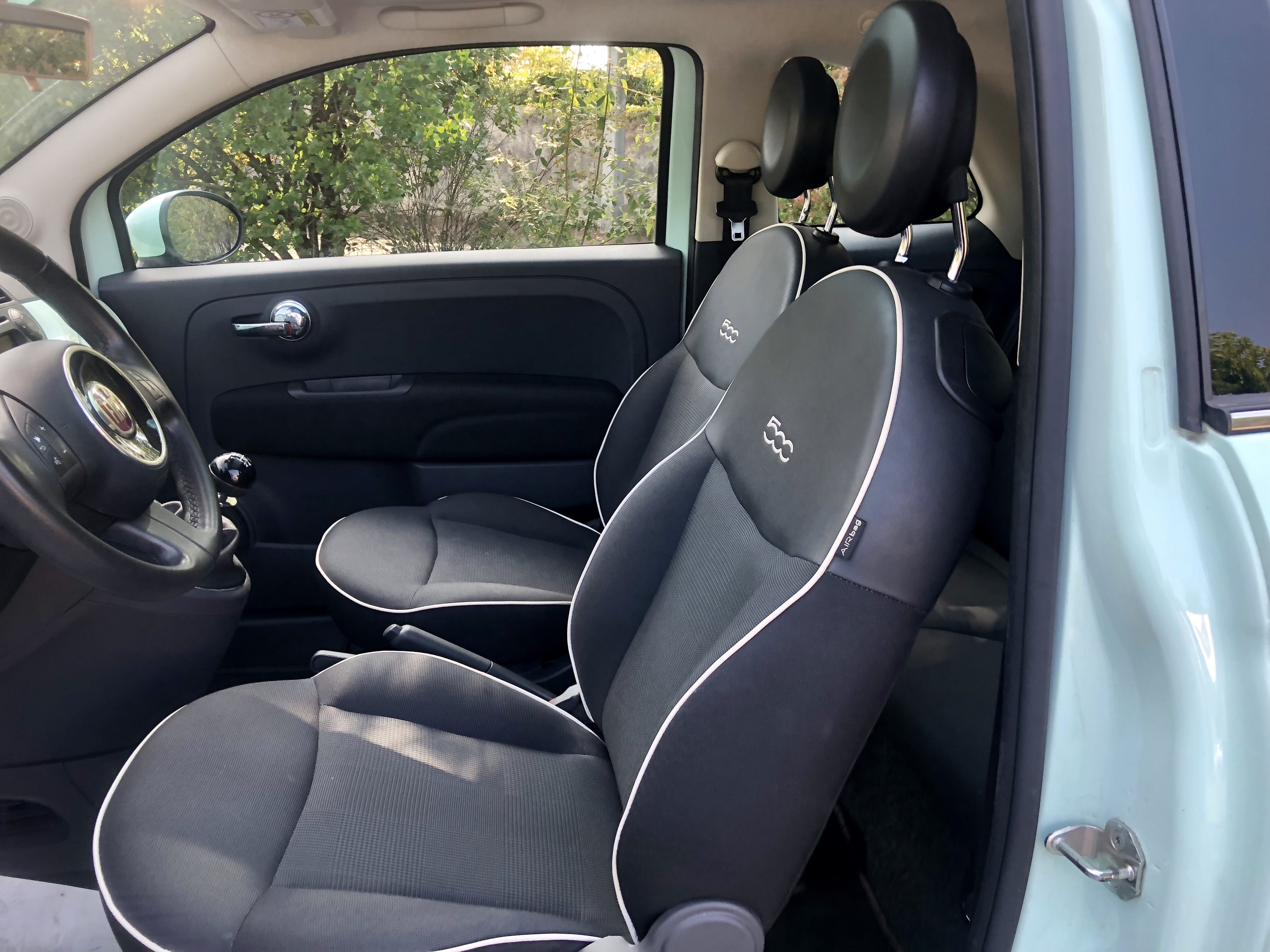 Fiat 500  Louez la Nouvelle Fiat 500 – Citadine Iconique, Économique & Confortable à Bordeaux !