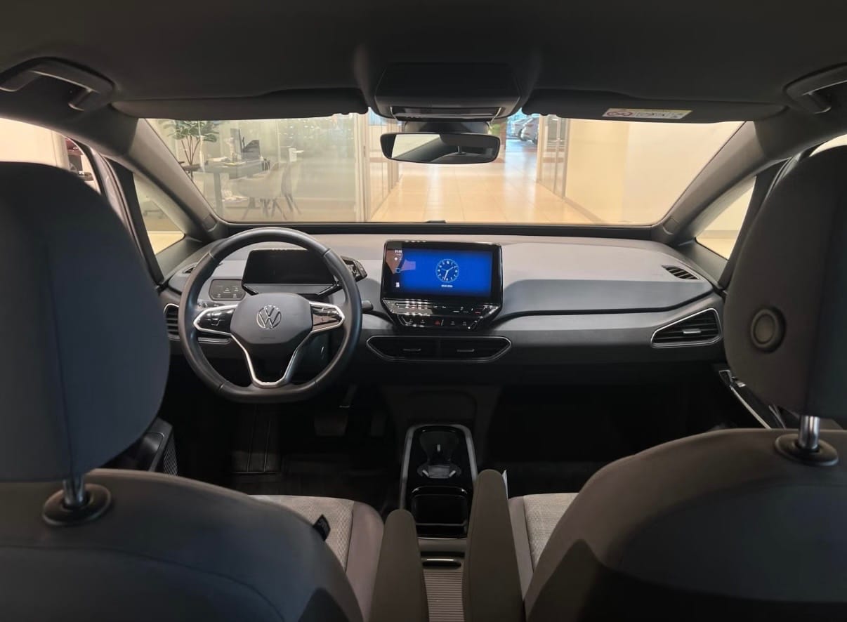 Volkswagen ID.3 Pro with Air conditioning