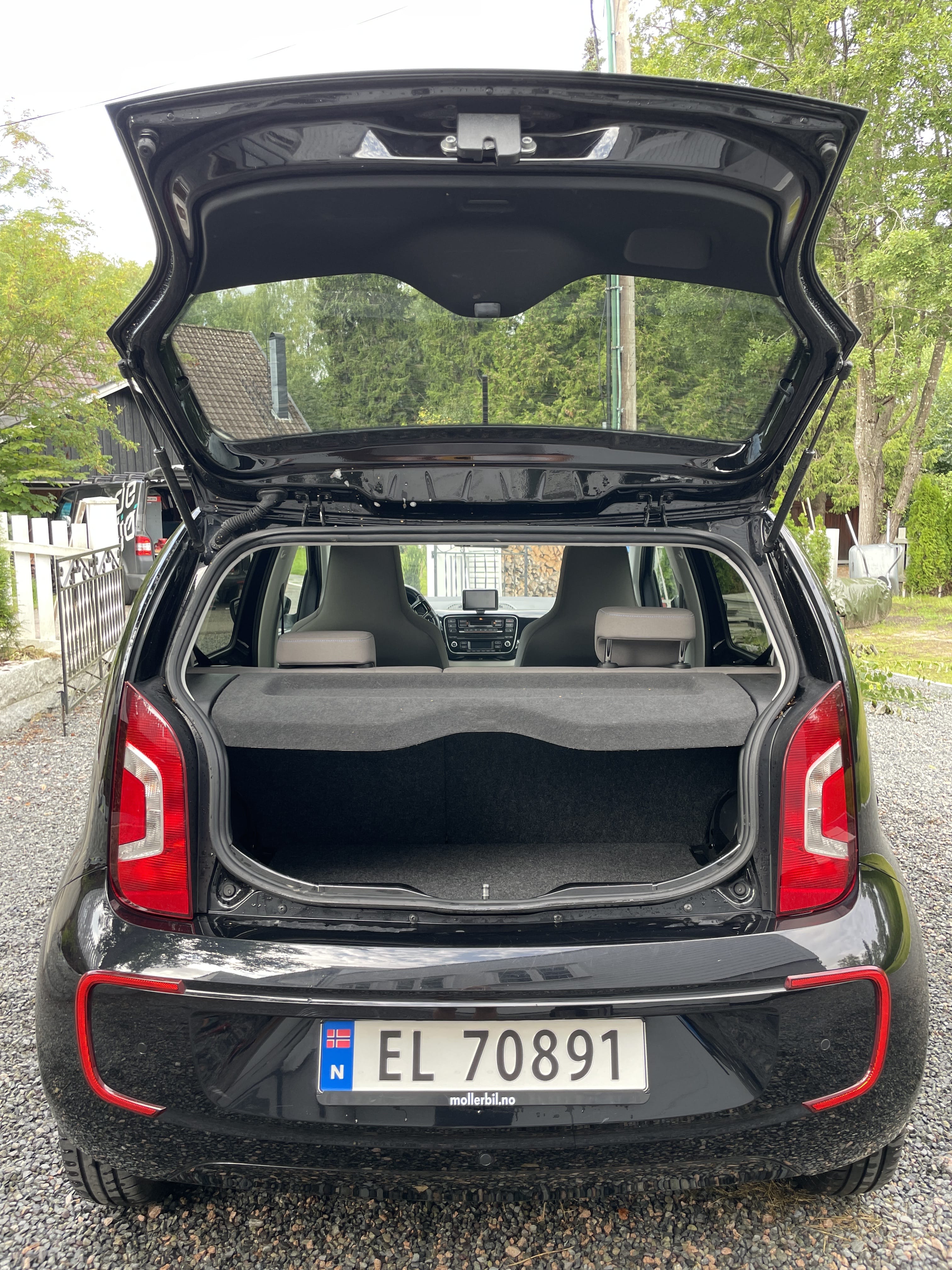 Volkswagen e-Up ! med Vinterdekk