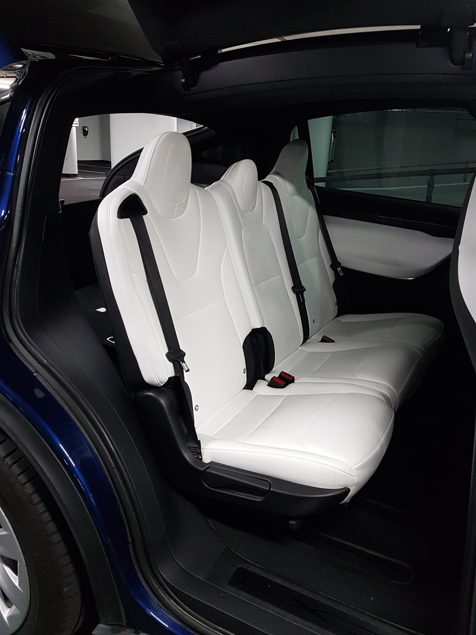 Tesla Model X (LR, Free Supercharging, 7s, Adaptiv demping) med Babysete