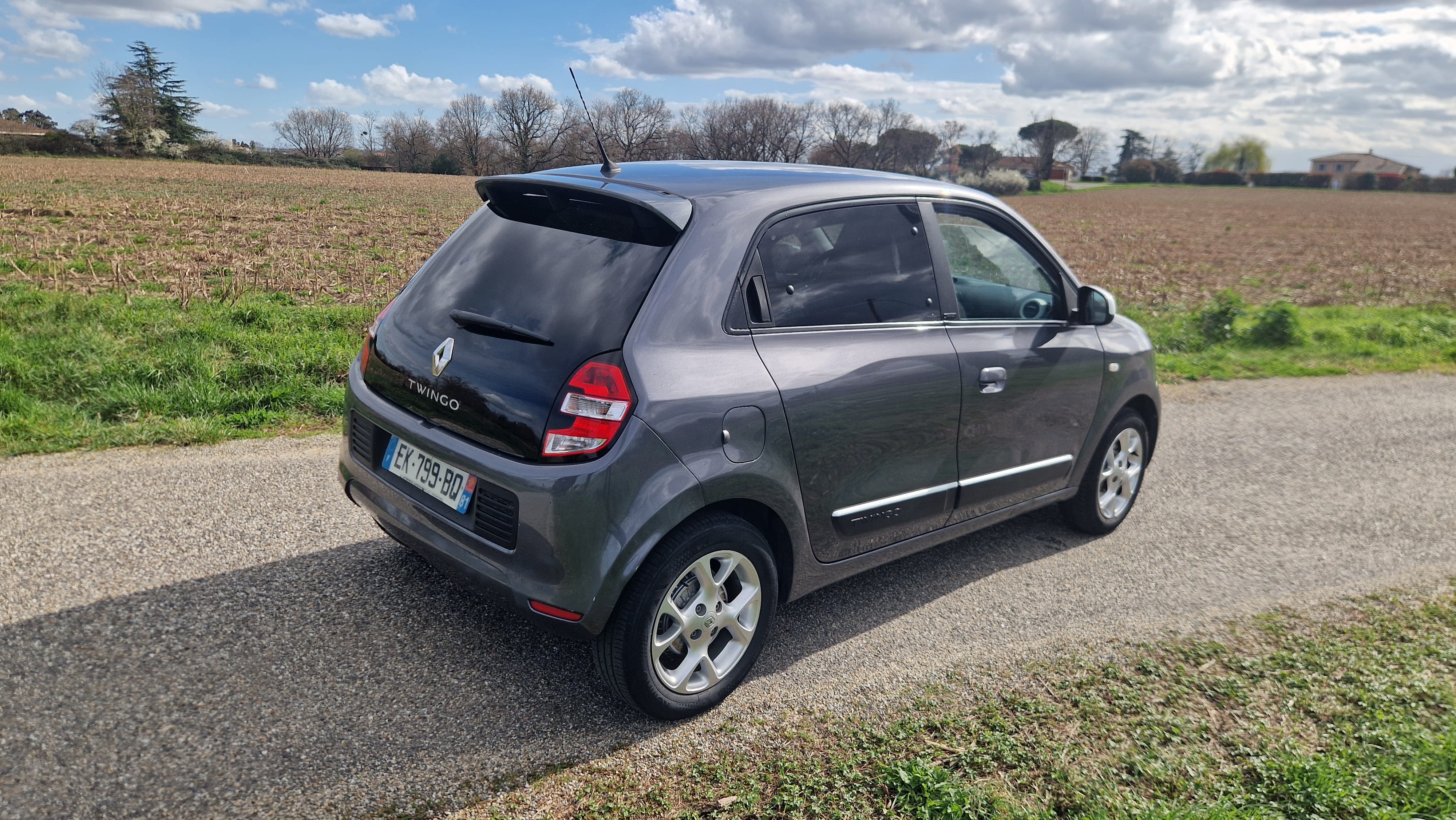 Renault Twingo III avec Régulateur de vitesse