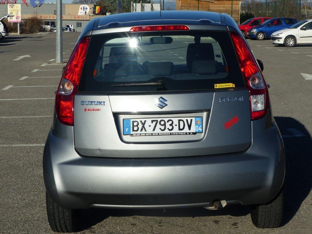 Suzuki Splash Essence avec Siège bébé