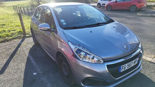 Peugeot 208, 2019, Diesel