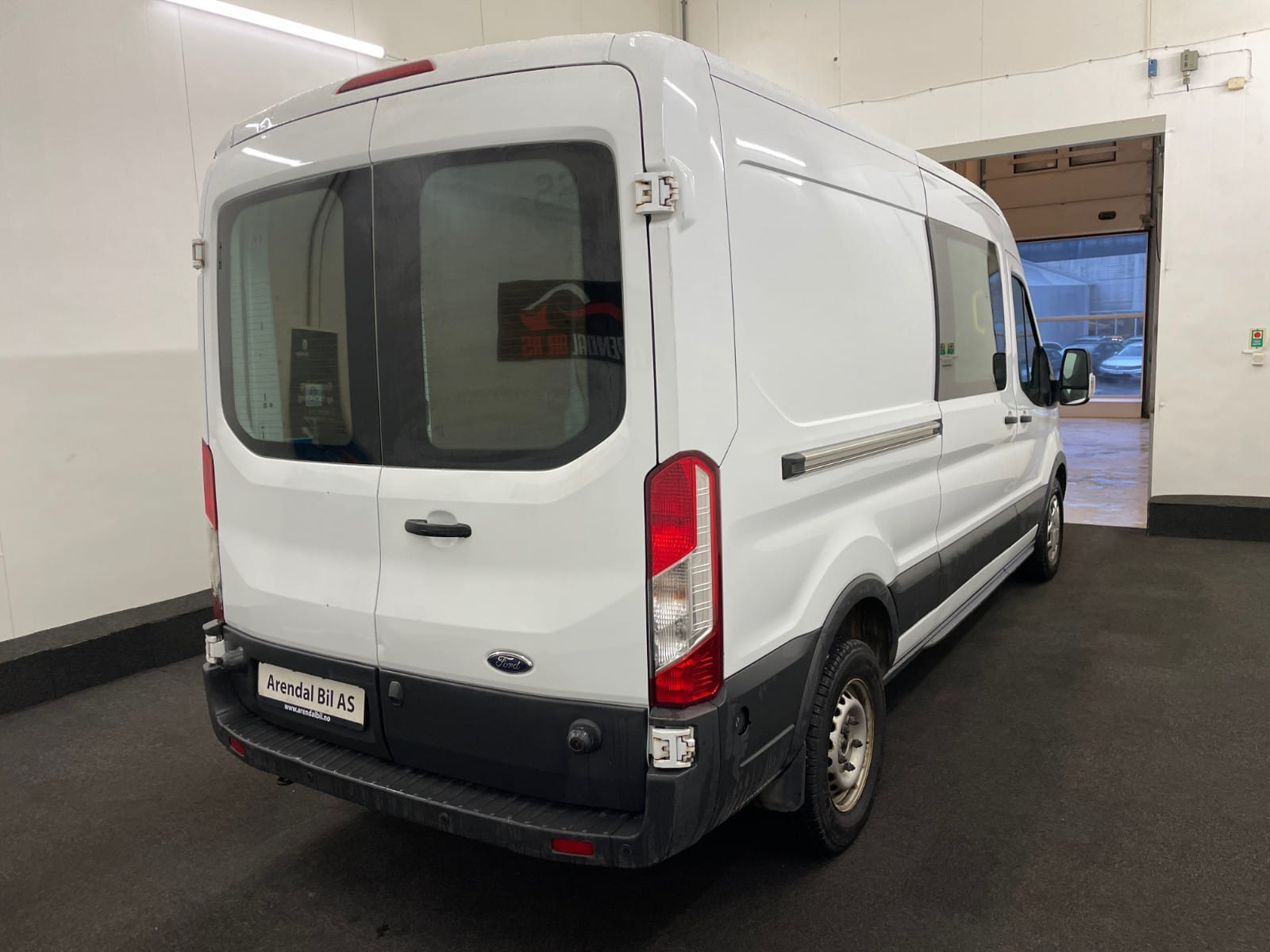 Ford Transit Varebil med Aircondition