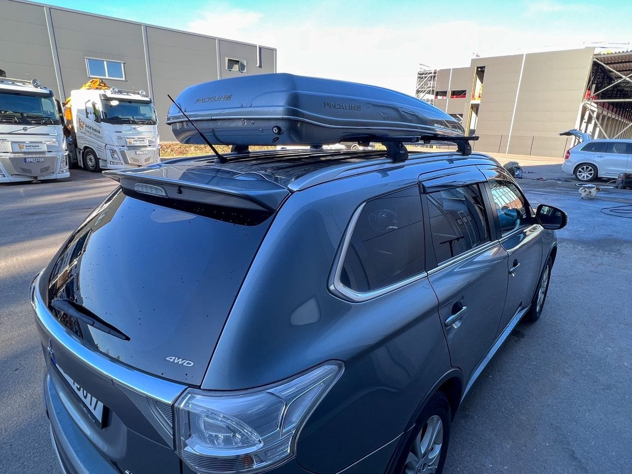 Mitsubishi Outlander 2.2 DI-D , 4X4 , 7 Seter, Automat, skiboks, adaptiv cruise, ryggekamera. med Ryggekamera