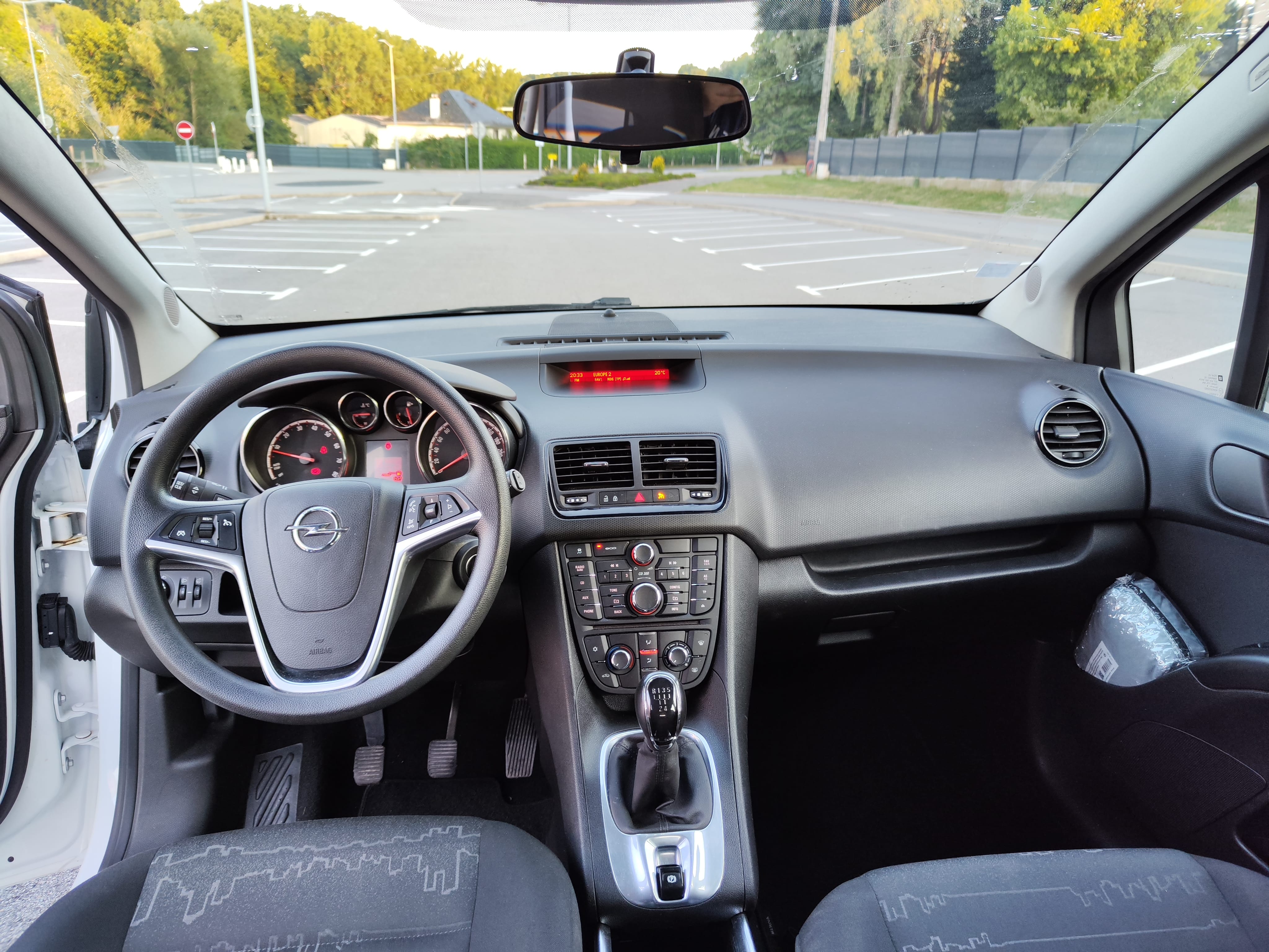 Opel Meriva E85 avec Port USB