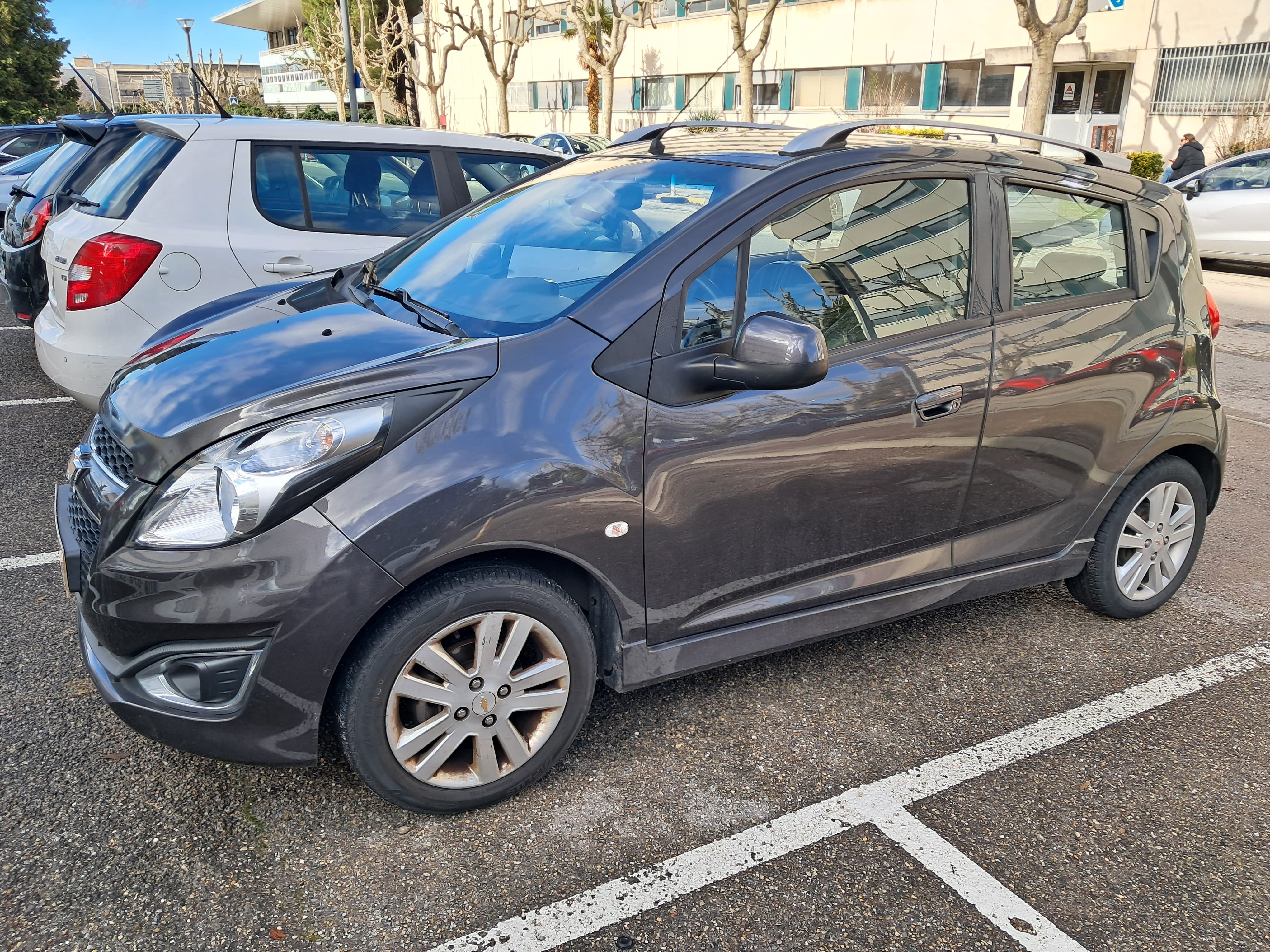 Chevrolet Spark EV 2LT with Air conditioning