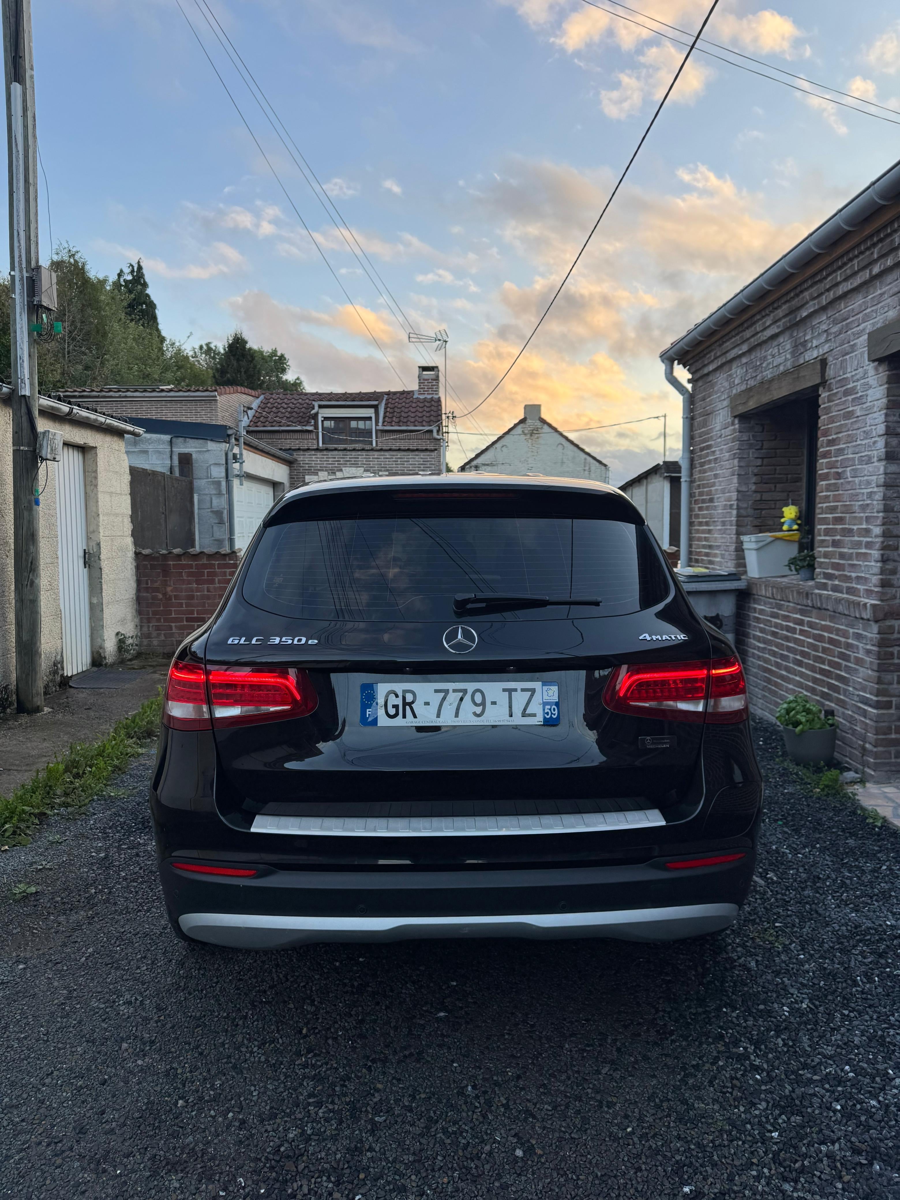 Mercedes-Benz GLC 350E 4Matic avec GPS