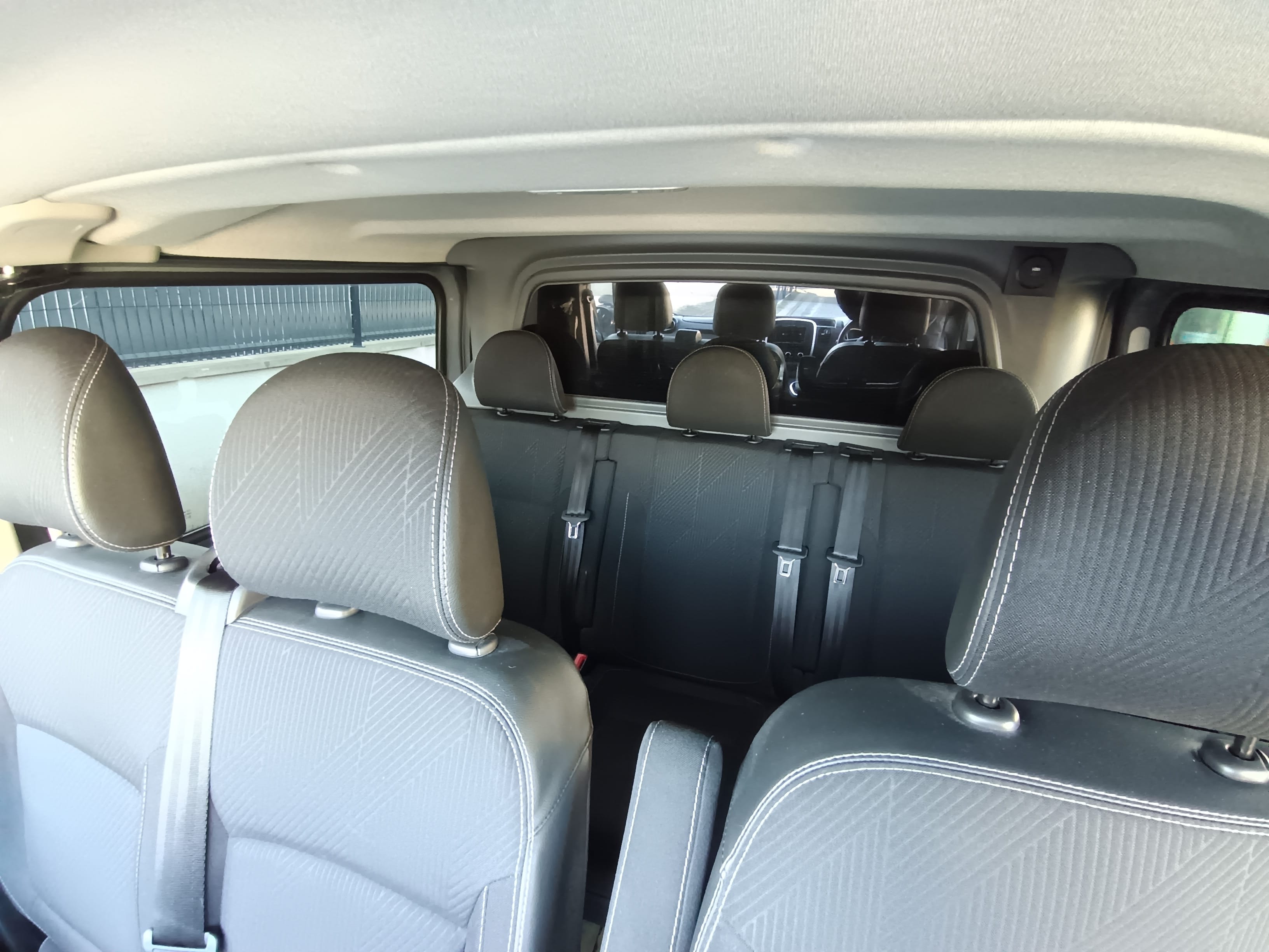 Renault Trafic Double Cabine  Van et Utilitaire avec Audio Bluetooth