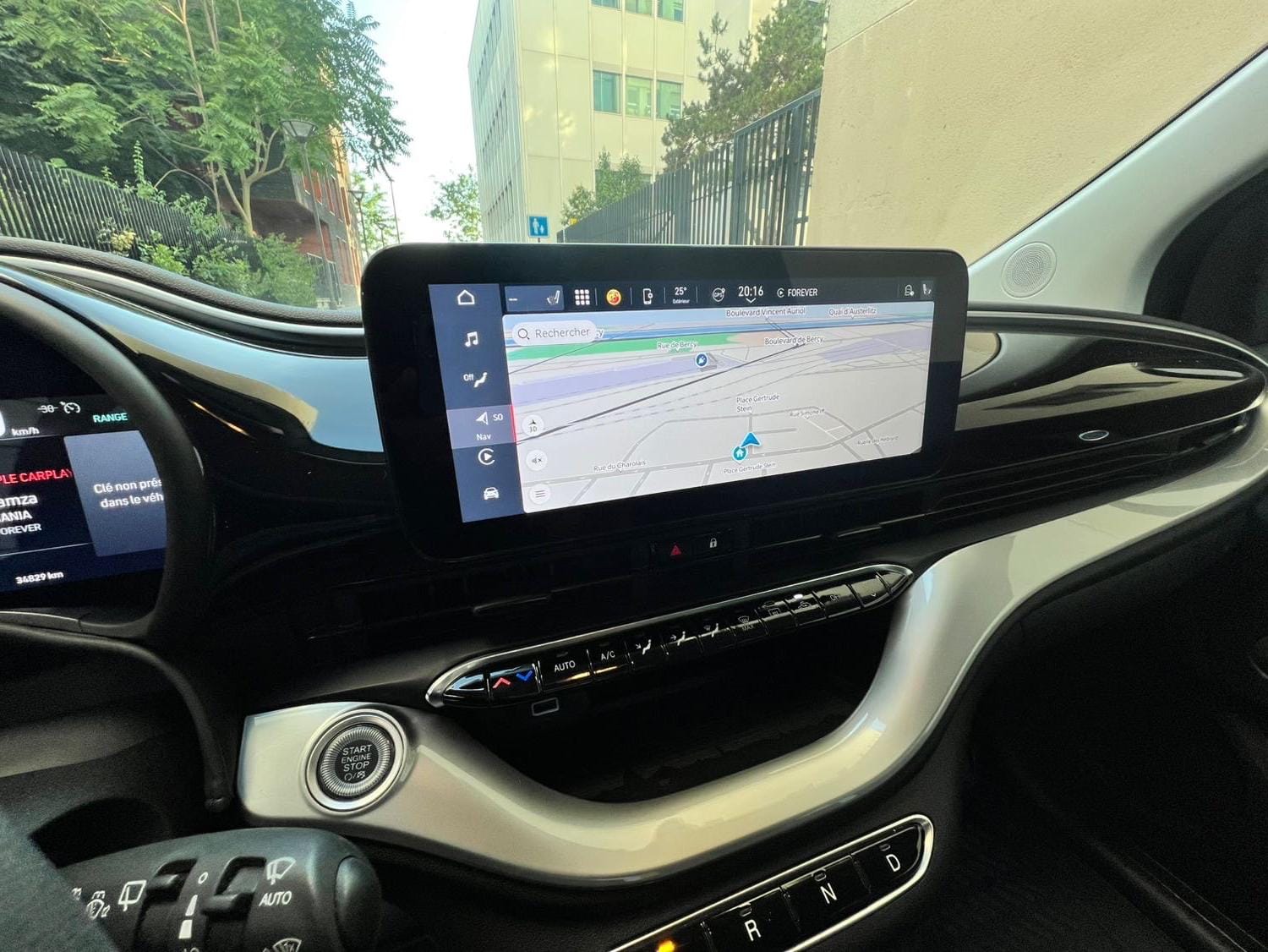 Fiat 500e  Icône 42 kWh 118ch – élégante, automatique, parfaite en milieu urbain avec Apple CarPlay