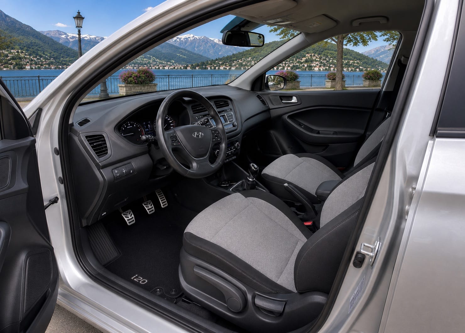 Hyundai i20 avec Siège bébé