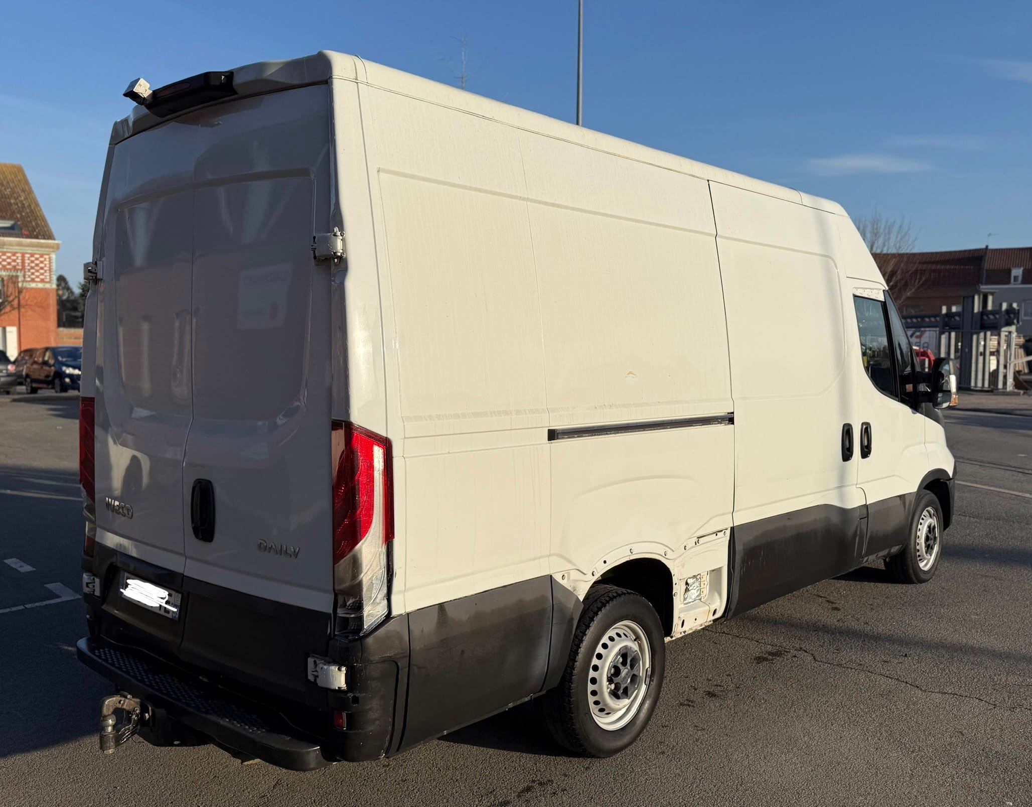 Iveco Daily Fourgon mit Tempomat