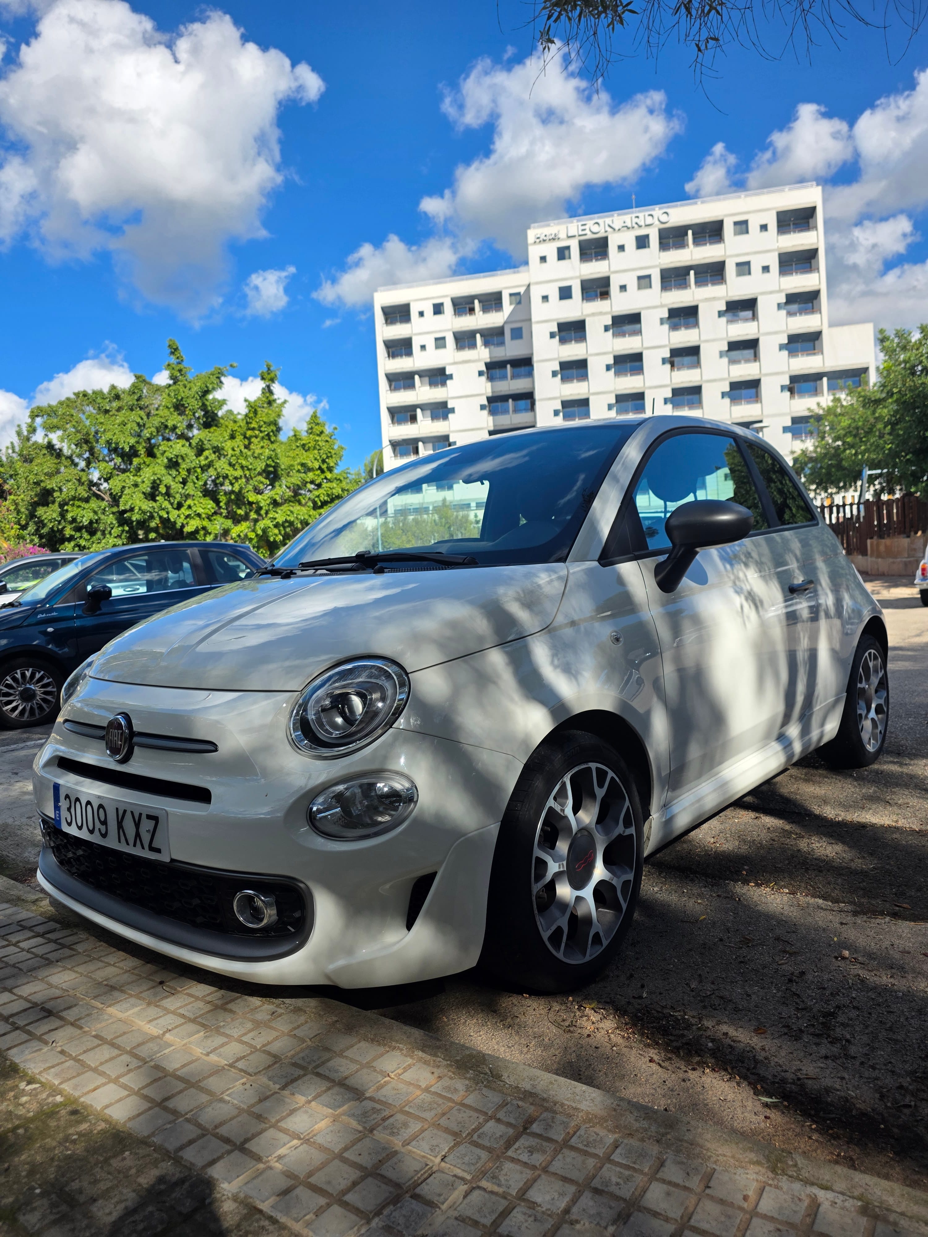 Fiat 500 Sport avec Apple CarPlay