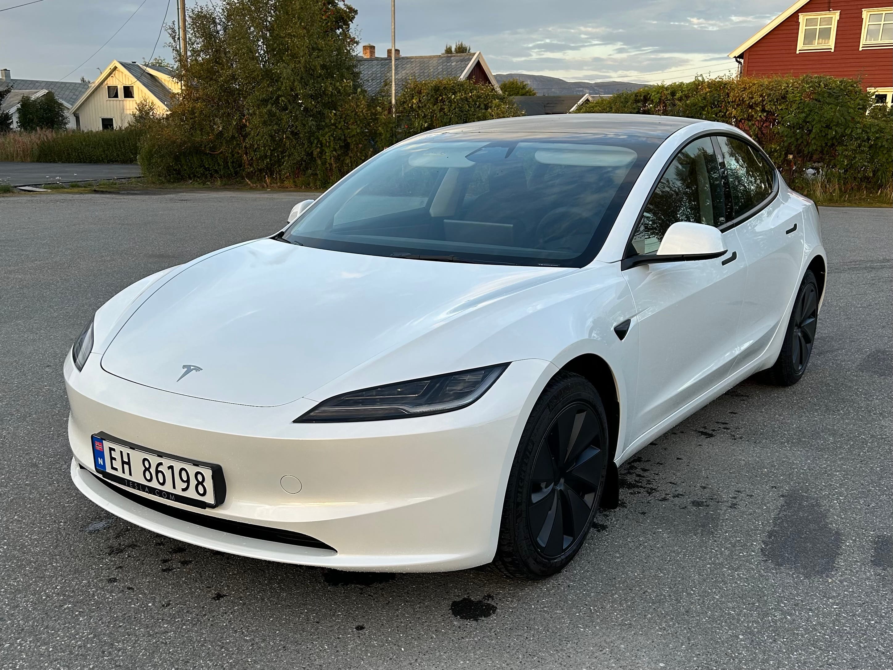 Tesla Model 3 Long Range, 2024, Elektrisk, automatisk