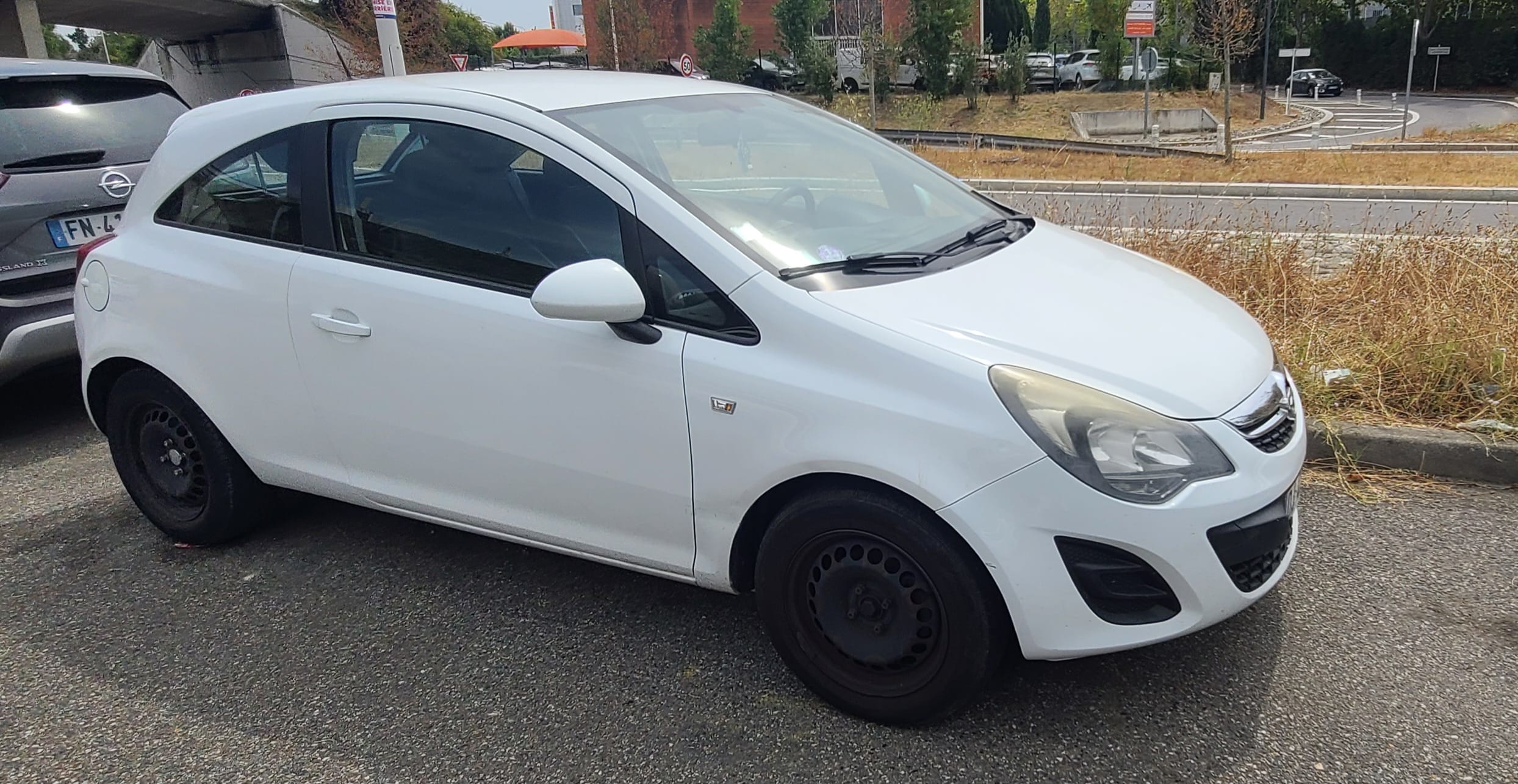 Opel Corsa, 2013, Essence 98