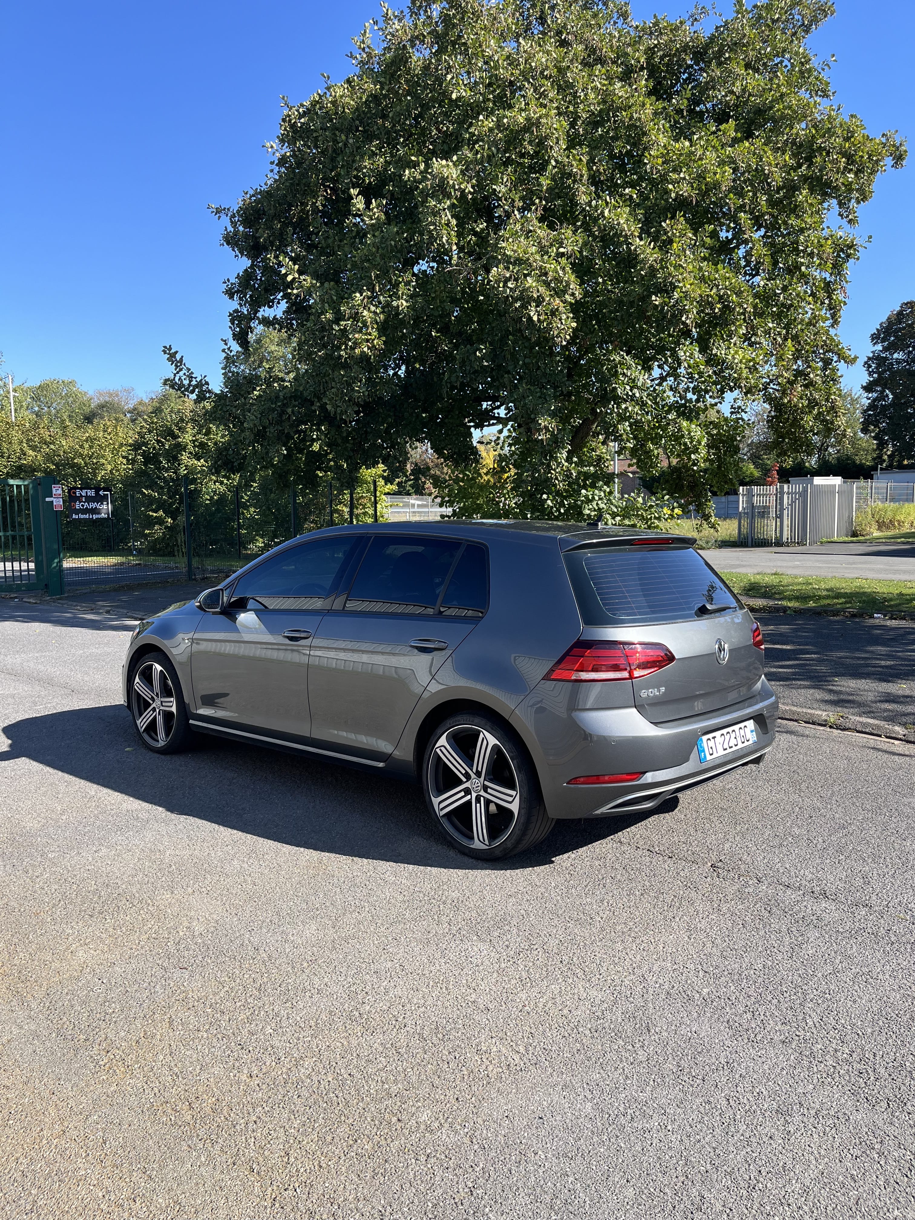 Volkswagen Golf avec Climatisation