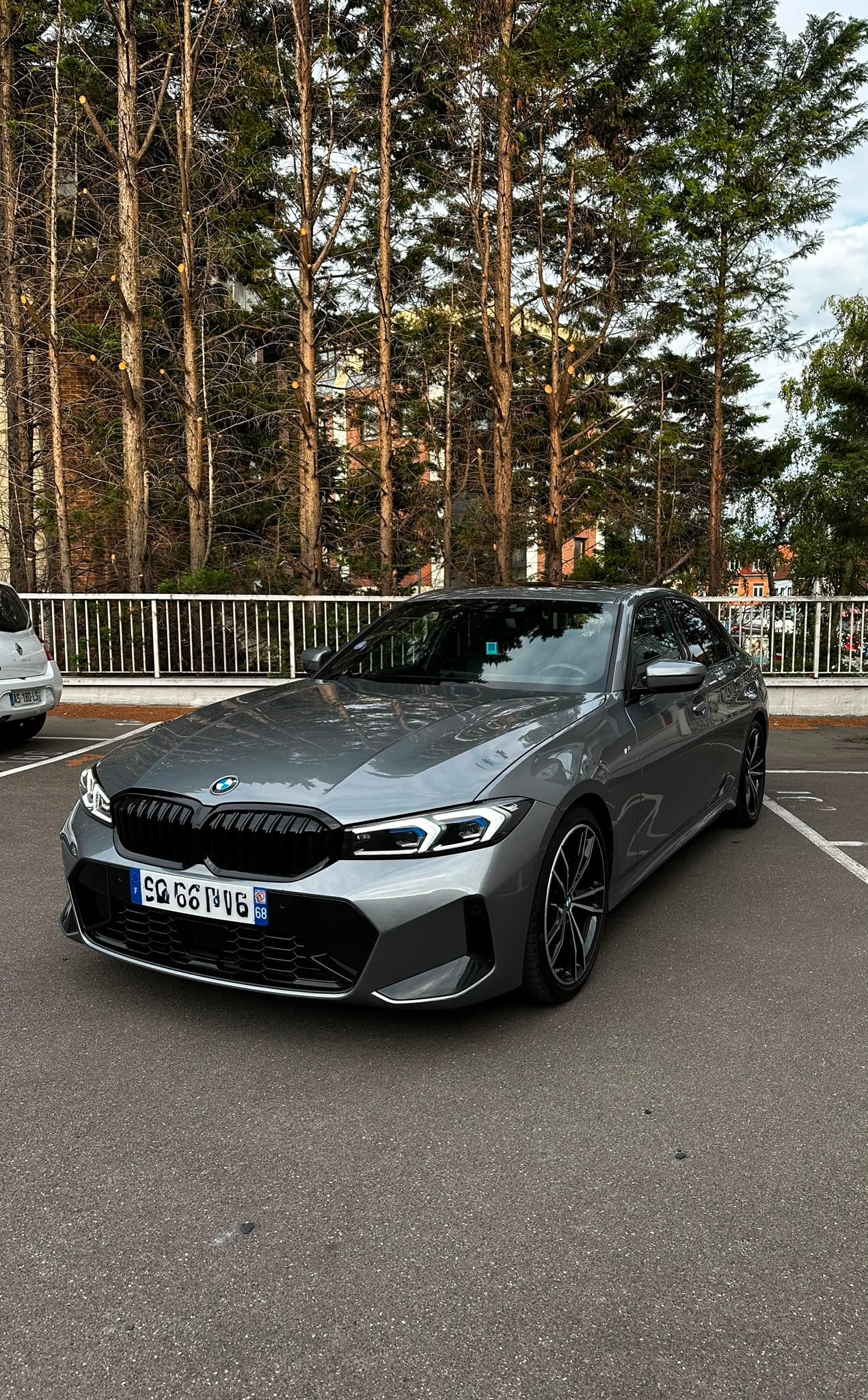 BMW Série 3 320i, 2023, Essence 95, automatique