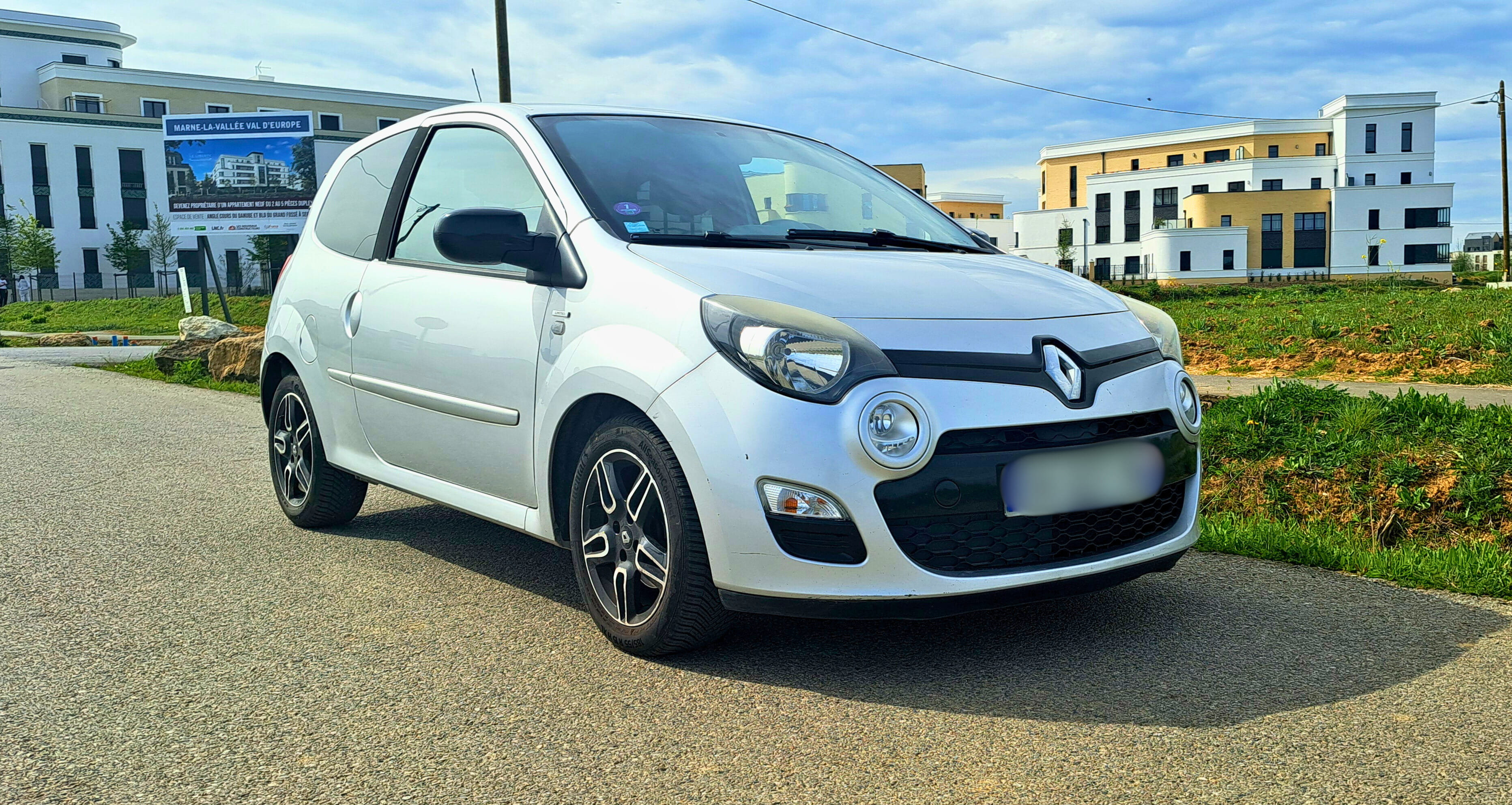 Renault Twingo II, 2014, Essence 95