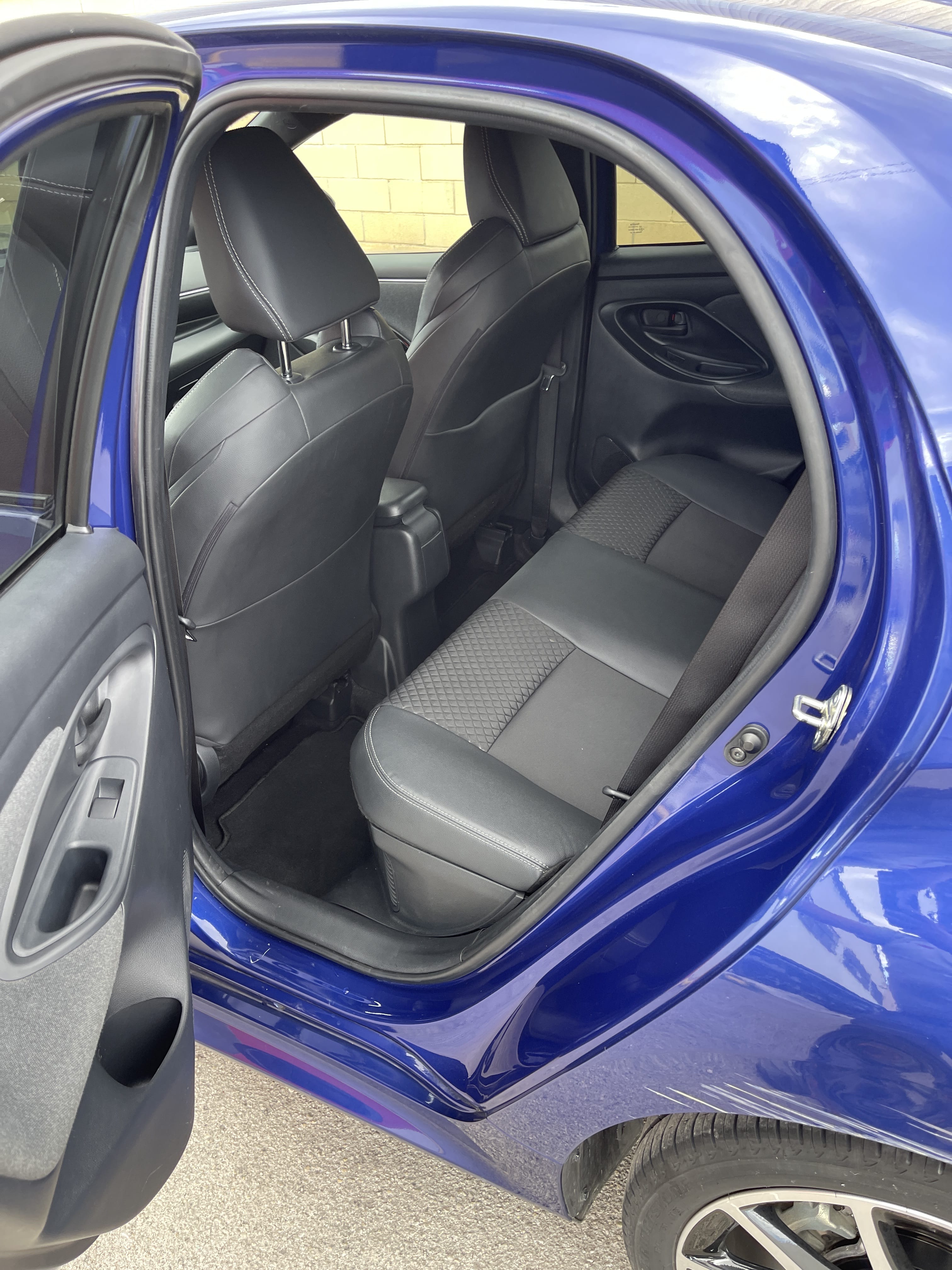 Toyota Yaris Híbrido avec Audio Bluetooth