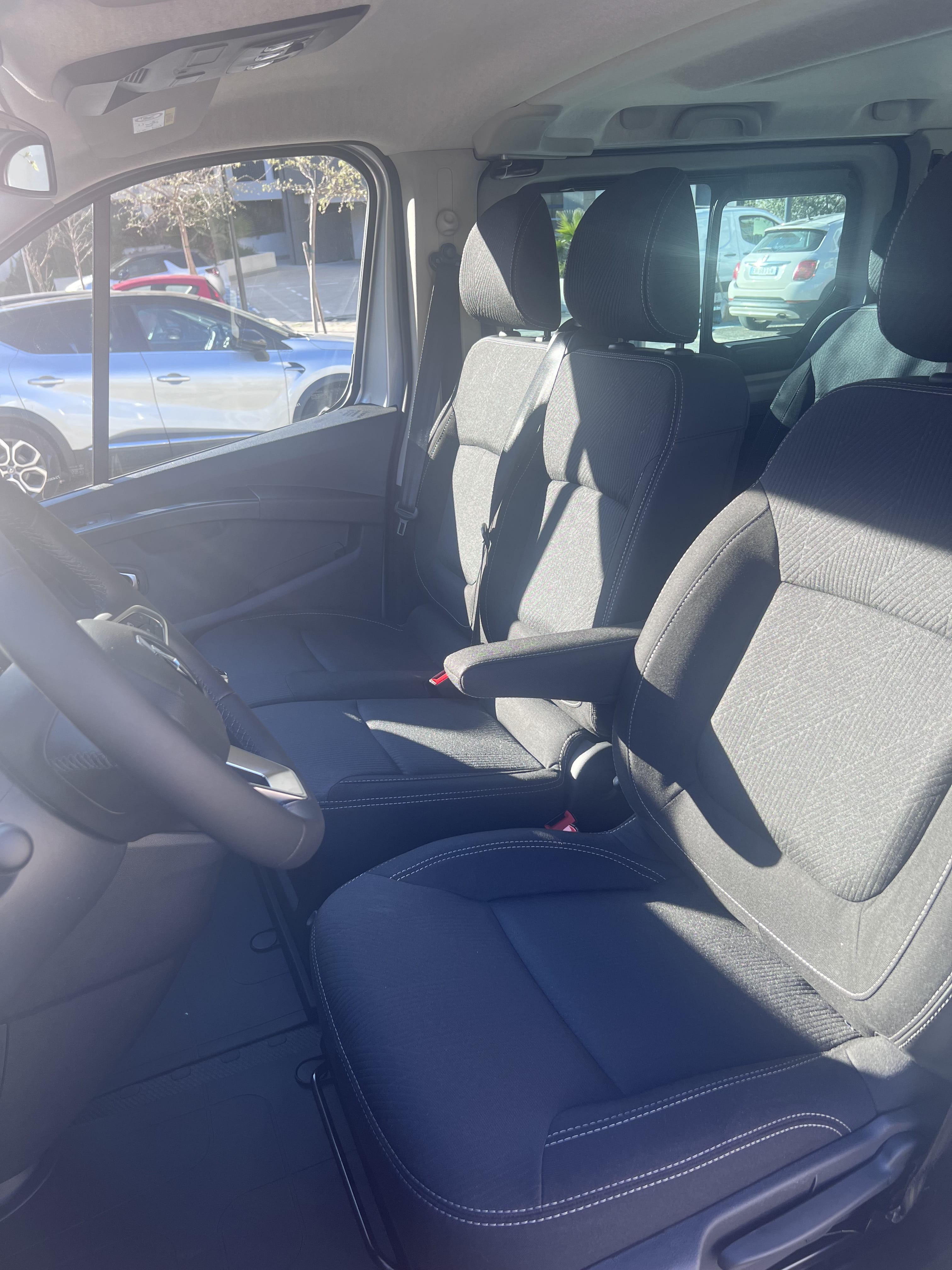 Renault Trafic avec Siège bébé