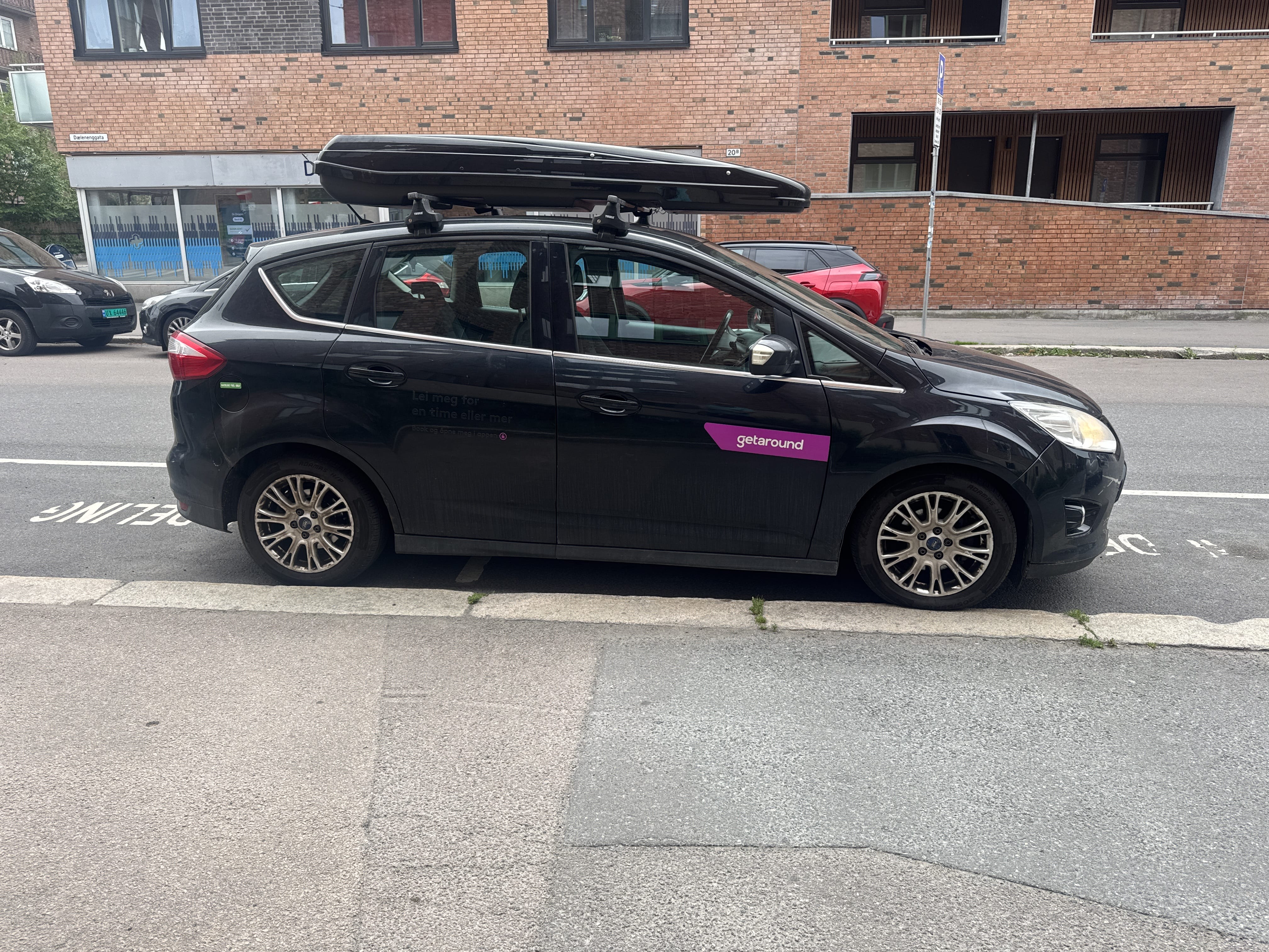 Ford C-Max with Air conditioning