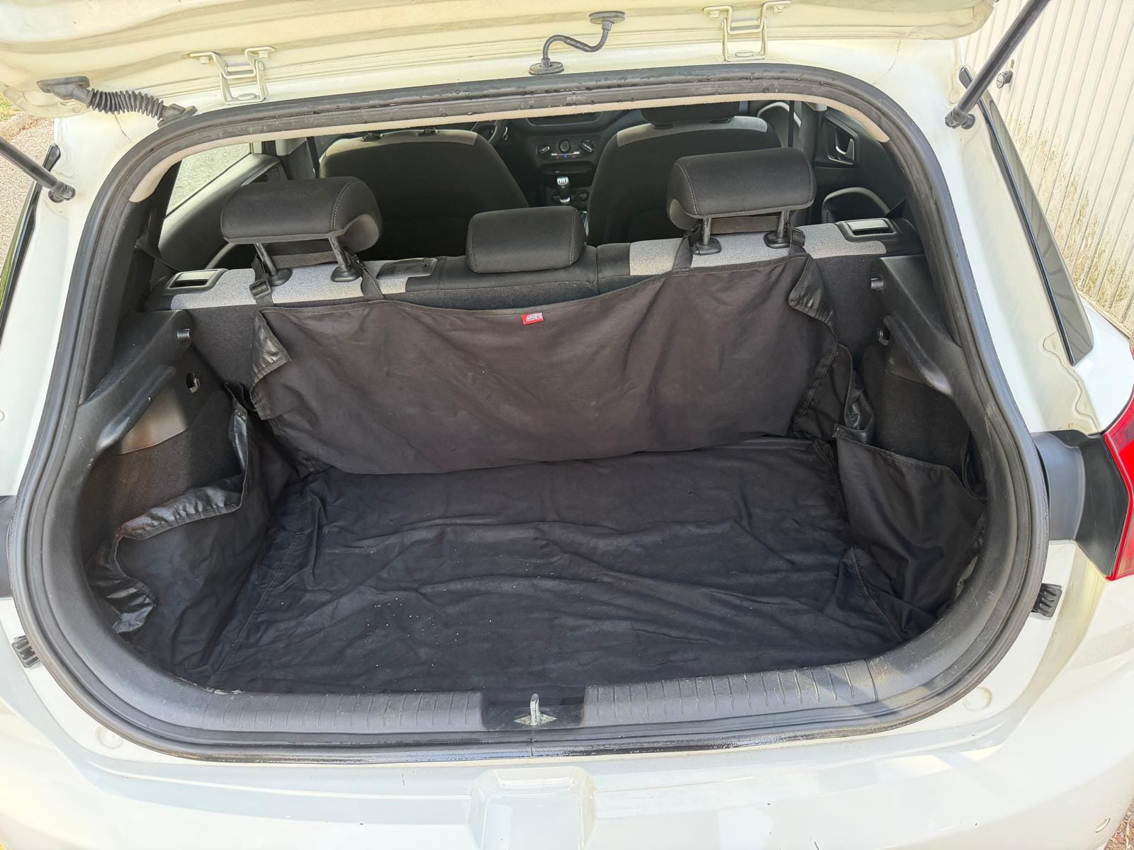 Hyundai i20 avec Autoradio