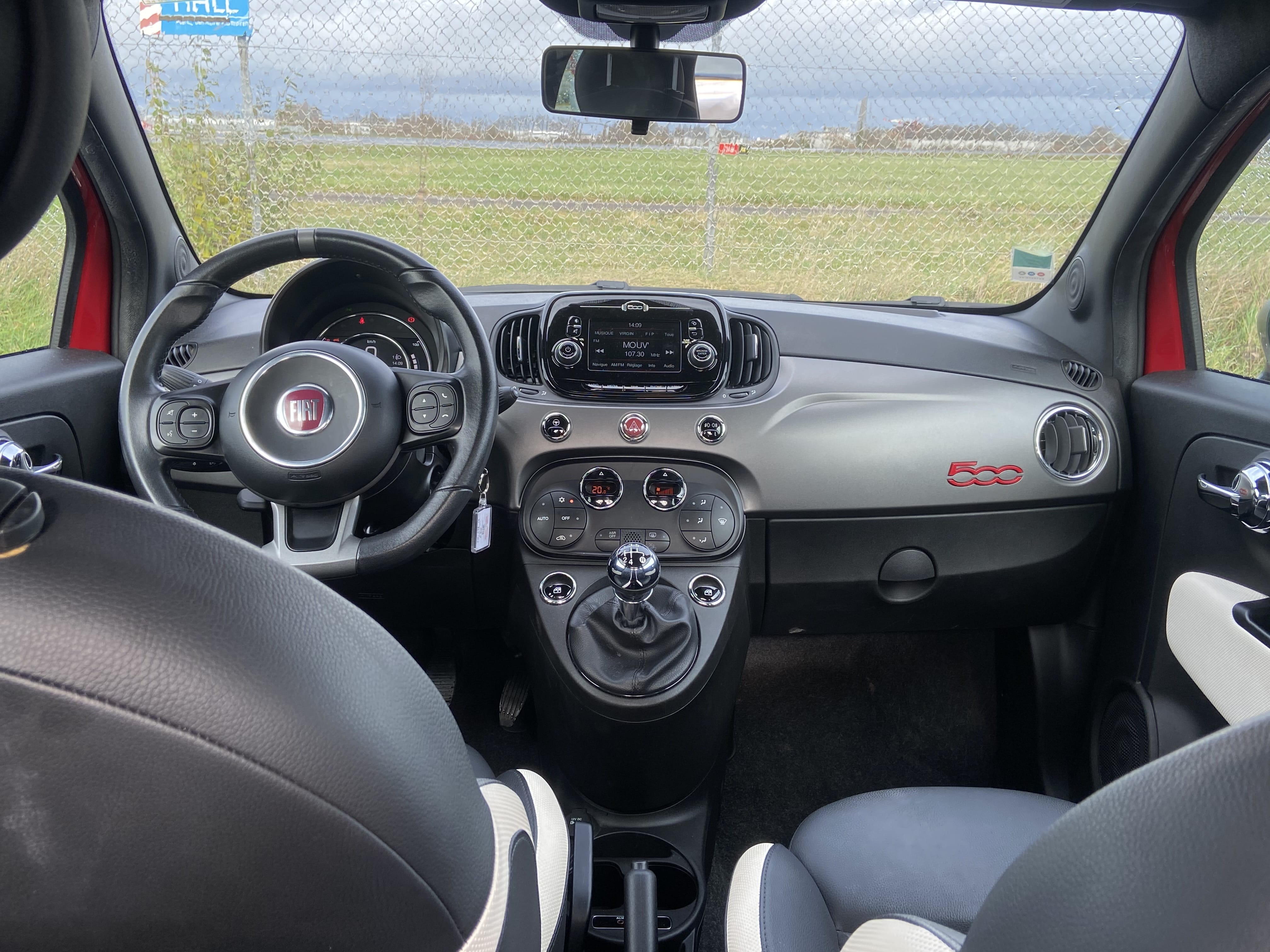 Location Fiat 500 2018 à Lyon (Parking gare de Lyon PartDieu Villette EFFIA, Rue de la