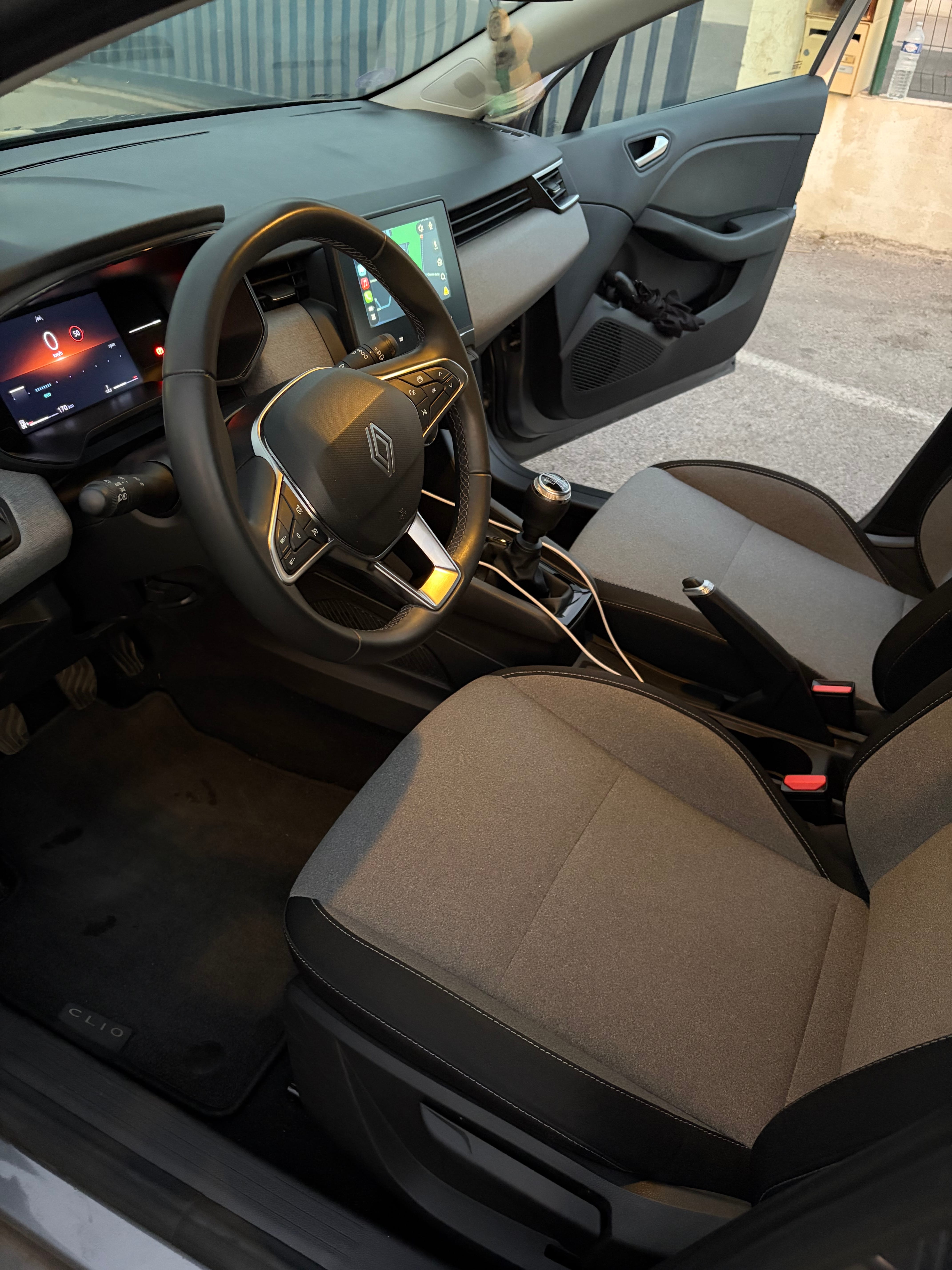 Renault Clio avec Climatisation