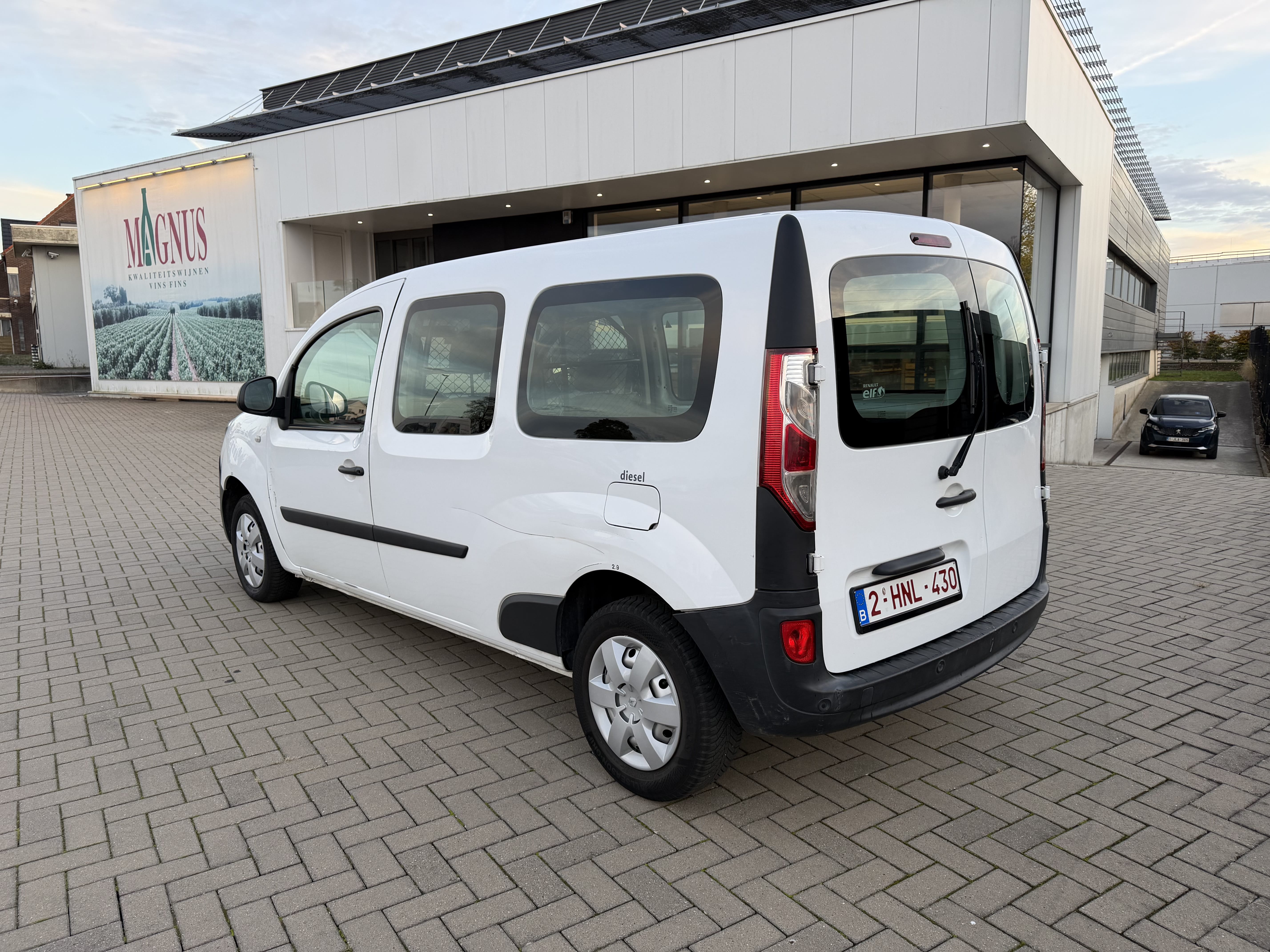 Renault Kangoo Bestelwagen Express Maxi 1.5 Blue dCi Confort met Audio- / iPod-ingang