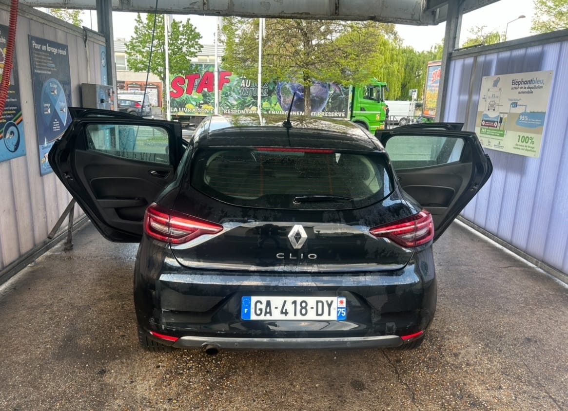 Renault Clio avec GPS