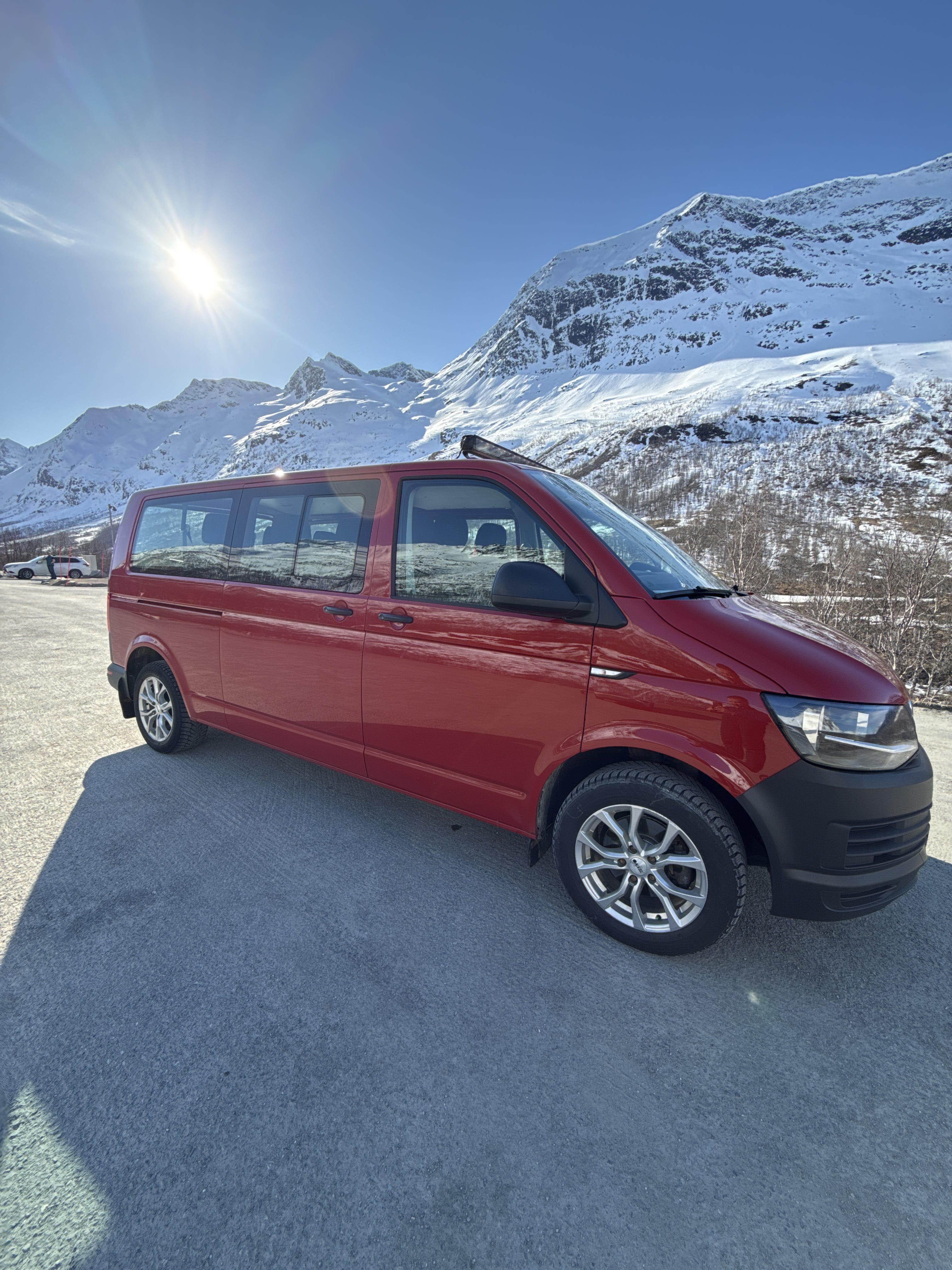 Volkswagen Transporter Combi 4x4  9 seats  Extra Long med Aircondition