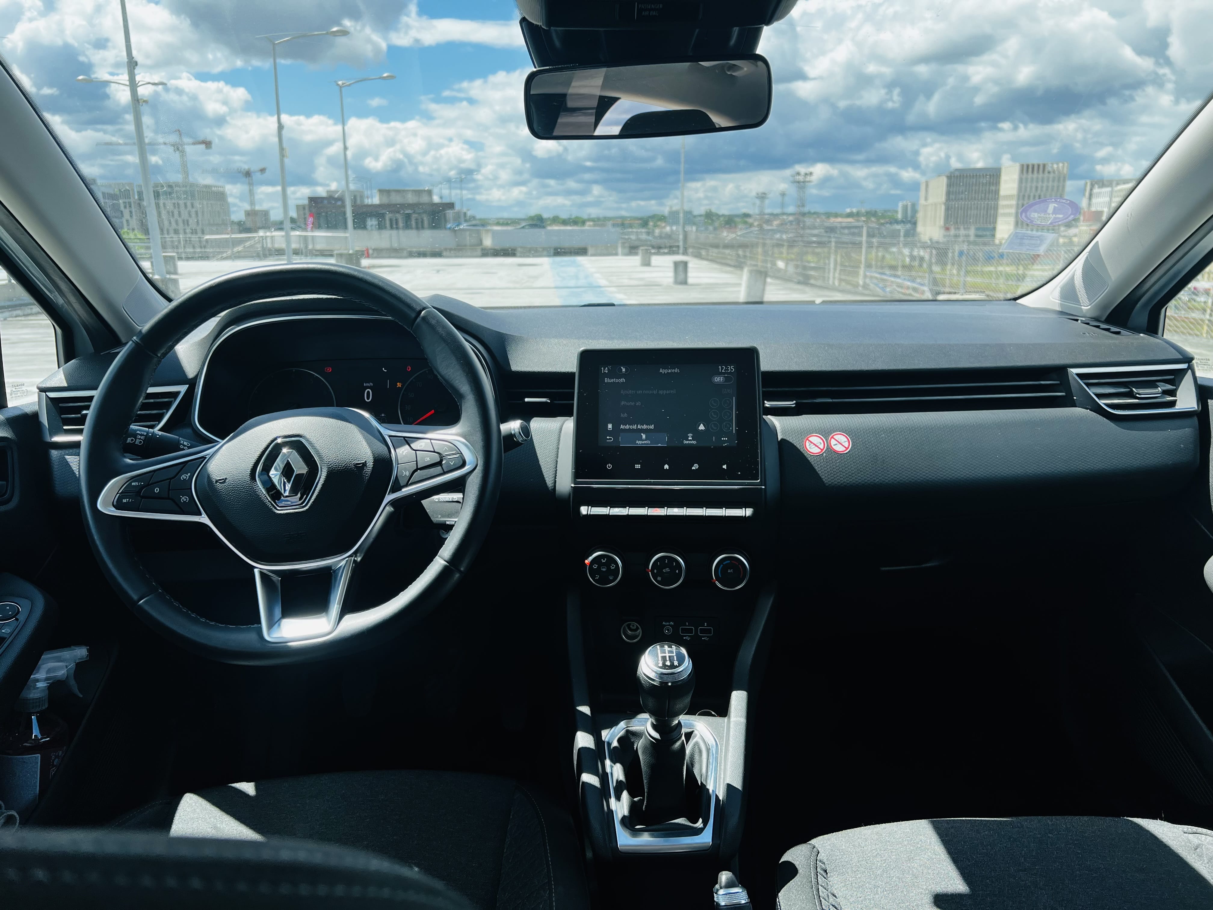 Renault Clio V Zen Climatisation 5 portes 5 places con Audio Bluetooth